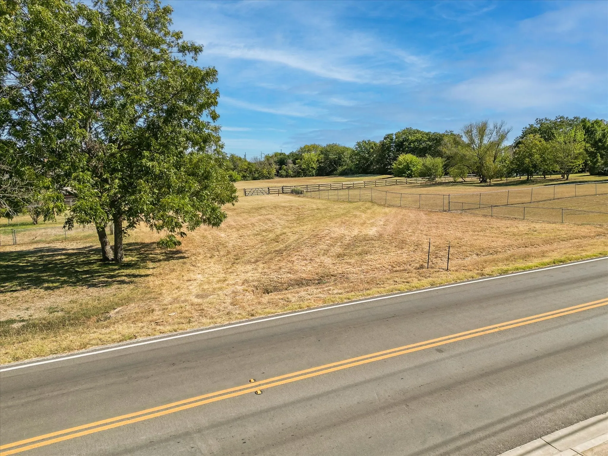 Unimproved Land For Sale in Denton County , 1018 Mockingbird Lane, Denton, Texas 76209, 0, 0, Garage spaces, 0 Sqft, built in 0, mls#21318657, Real Estate Agent in Denton, Homes For Sale in Denton county, Homes For Sale in Denton, Realtor in Denton Texas, Real Estate Brokerage Independent Realty Texas, Luminita Cordes Realtor