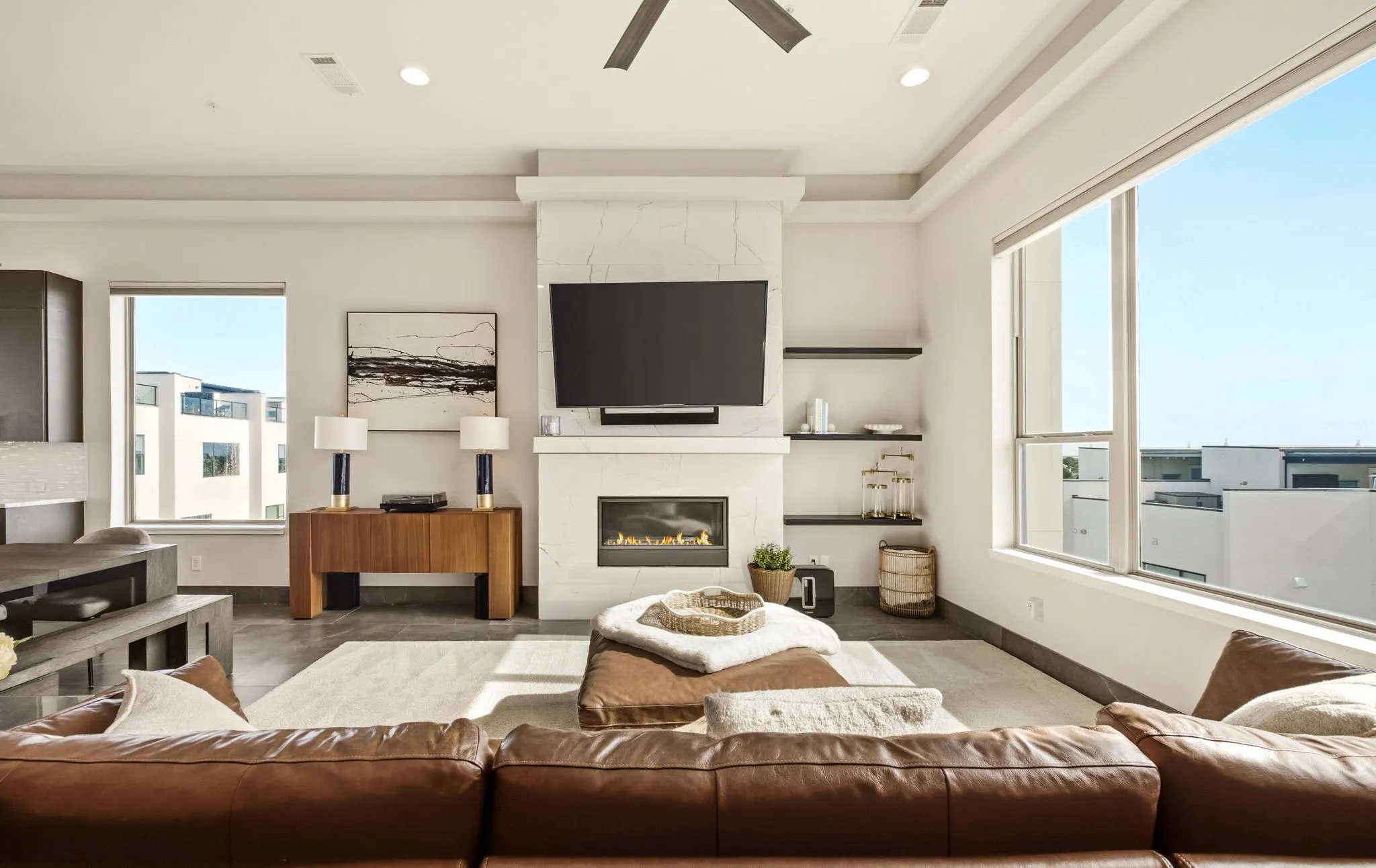Spacious living room