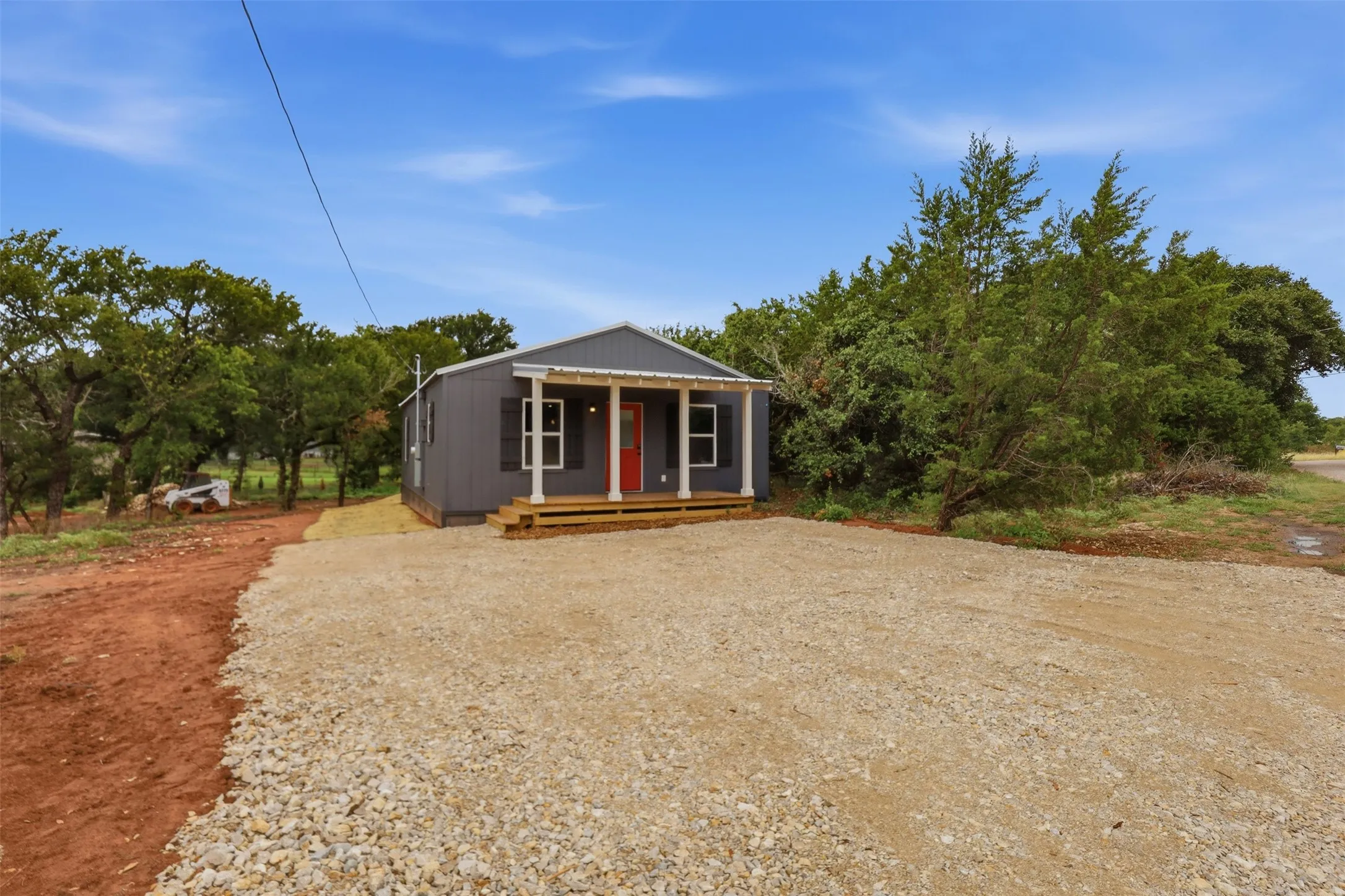 Single Family Residence For Sale in Hood County , 3006 Moon Court, Granbury, Texas 76049, 3 Bedroom, 2 Bathroom, Garage spaces, 1,070 Sqft, built in 2026, mls#21336447, Real Estate Agent in Granbury, Homes For Sale in Hood county, Homes For Sale in Granbury, Realtor in Granbury Texas, Real Estate Brokerage Independent Realty Texas, Luminita Cordes Realtor