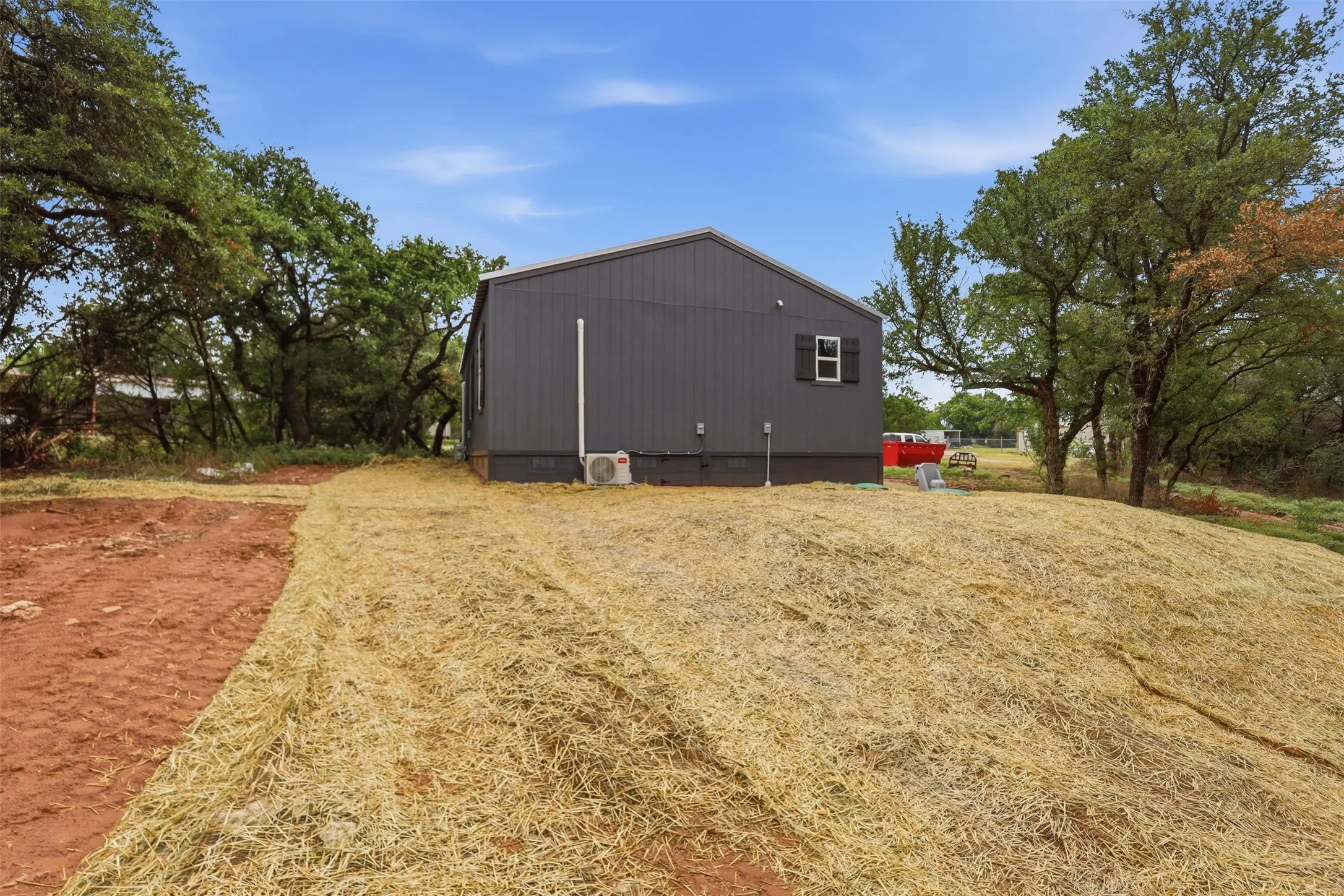 Single Family Residence For Sale in Hood County , 3006 Moon Court, Granbury, Texas 76049, 3 Bedroom, 2 Bathroom, Garage spaces, 1,070 Sqft, built in 2026, mls#21336447, Real Estate Agent in Granbury, Homes For Sale in Hood county, Homes For Sale in Granbury, Realtor in Granbury Texas, Real Estate Brokerage Independent Realty Texas, Luminita Cordes Realtor