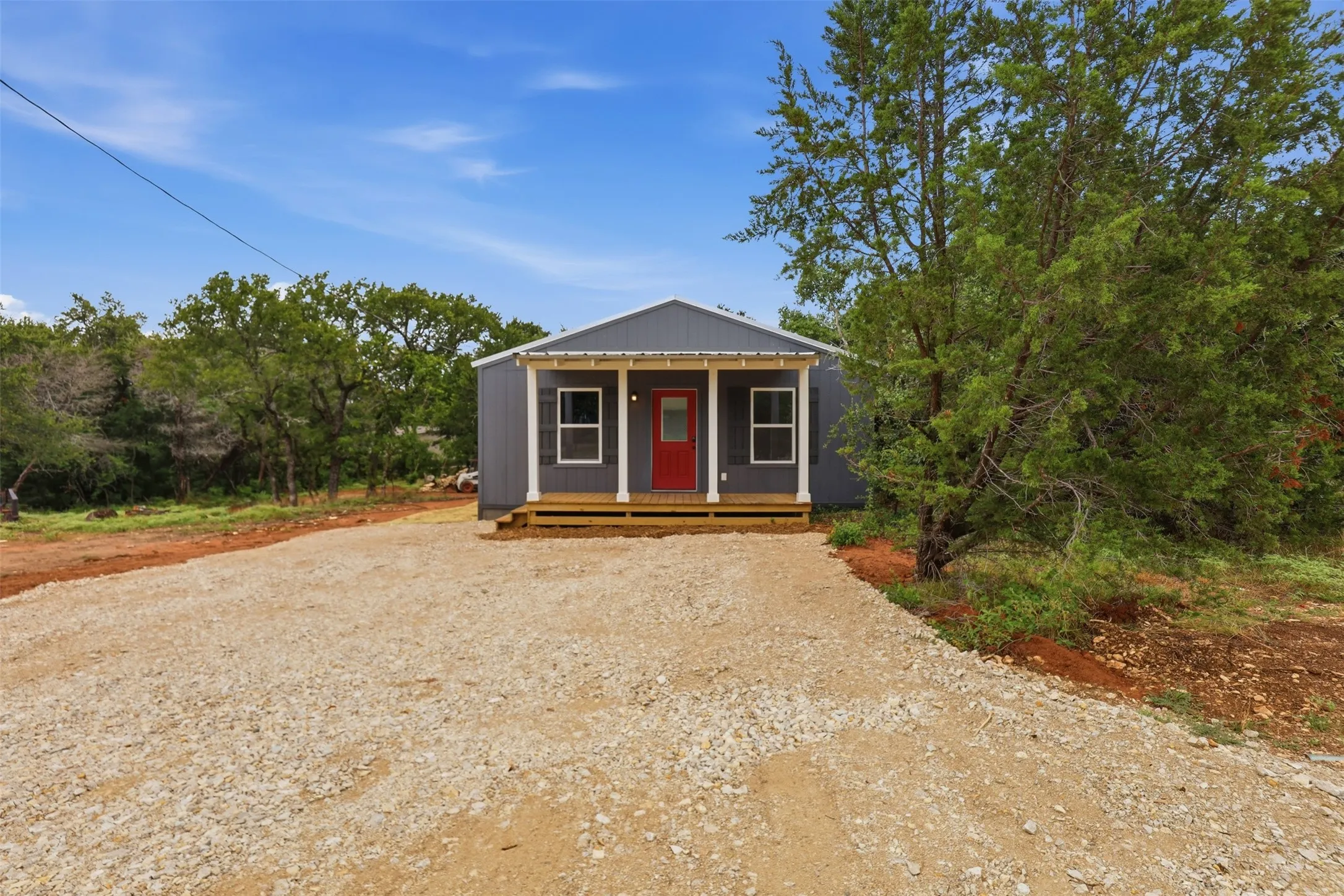Single Family Residence For Sale in Hood County , 3006 Moon Court, Granbury, Texas 76049, 3 Bedroom, 2 Bathroom, Garage spaces, 1,070 Sqft, built in 2026, mls#21336447, Real Estate Agent in Granbury, Homes For Sale in Hood county, Homes For Sale in Granbury, Realtor in Granbury Texas, Real Estate Brokerage Independent Realty Texas, Luminita Cordes Realtor
