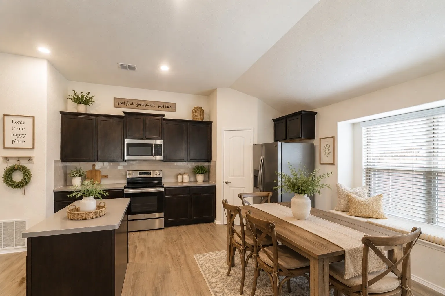 Single Family Residence For Sale in Rockwall County , 1053 N Churchill Drive, Fate, Texas 75189, 4 Bedroom, 2 Bathroom, 2 Garage spaces, 2,015 Sqft, built in 2018, mls#21331652, Real Estate Agent in Fate, Homes For Sale in Rockwall county, Homes For Sale in Fate, Realtor in Fate Texas, Real Estate Brokerage Independent Realty Texas, Luminita Cordes Realtor