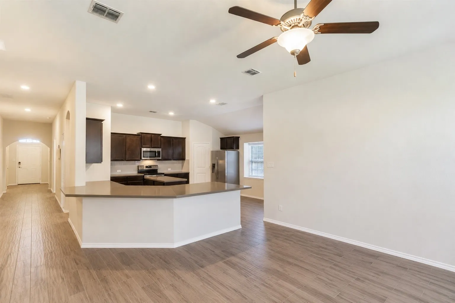 Single Family Residence For Sale in Rockwall County , 1053 N Churchill Drive, Fate, Texas 75189, 4 Bedroom, 2 Bathroom, 2 Garage spaces, 2,015 Sqft, built in 2018, mls#21331652, Real Estate Agent in Fate, Homes For Sale in Rockwall county, Homes For Sale in Fate, Realtor in Fate Texas, Real Estate Brokerage Independent Realty Texas, Luminita Cordes Realtor