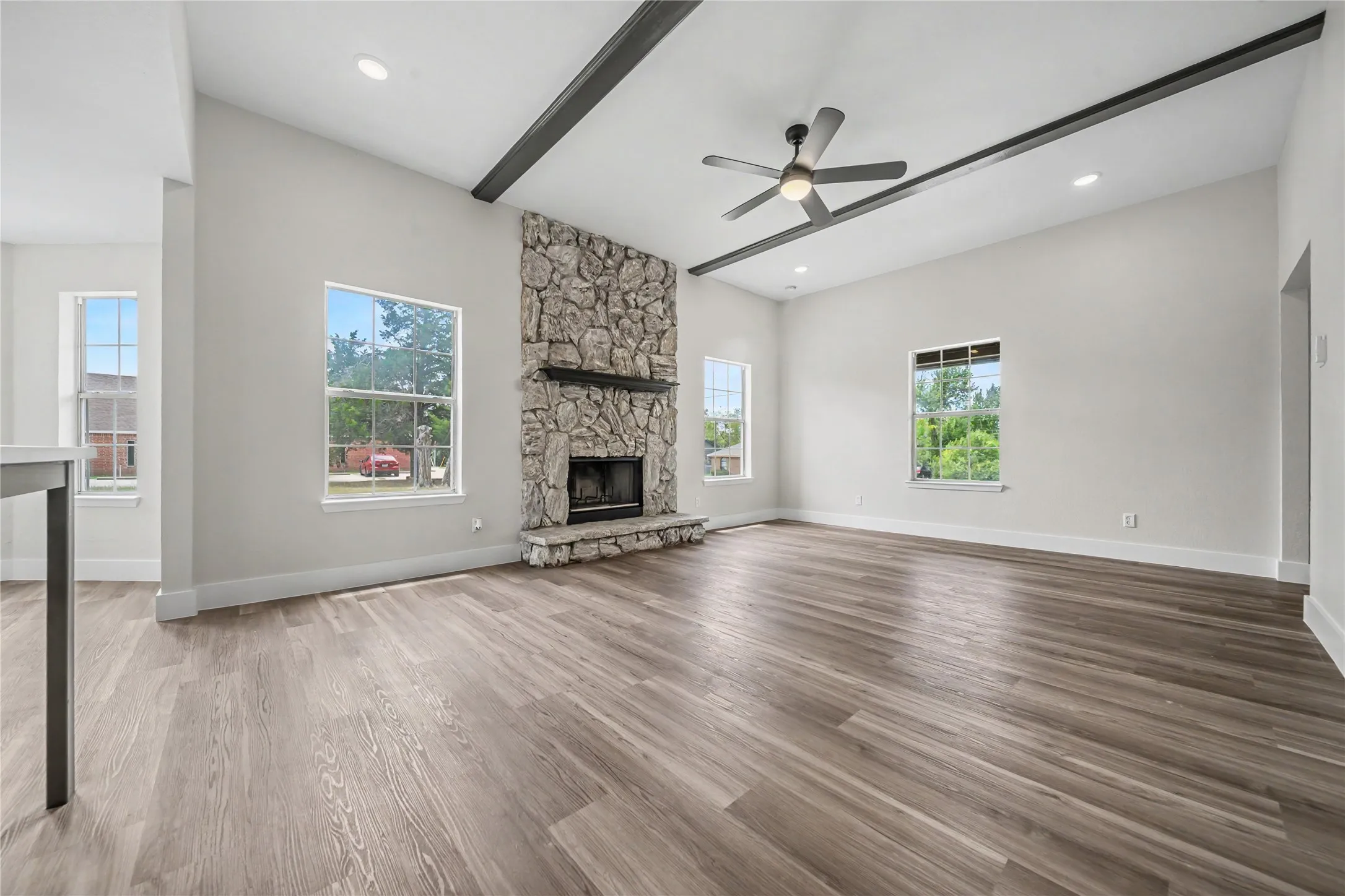Single Family Residence For Sale in Kaufman County , 509 Bethlehem Street, Terrell, Texas 75160, 3 Bedroom, 2 Bathroom, Garage spaces, 1,450 Sqft, built in 1990, mls#21337916, Real Estate Agent in Terrell, Homes For Sale in Kaufman county, Homes For Sale in Terrell, Realtor in Terrell Texas, Real Estate Brokerage Independent Realty Texas, Luminita Cordes Realtor