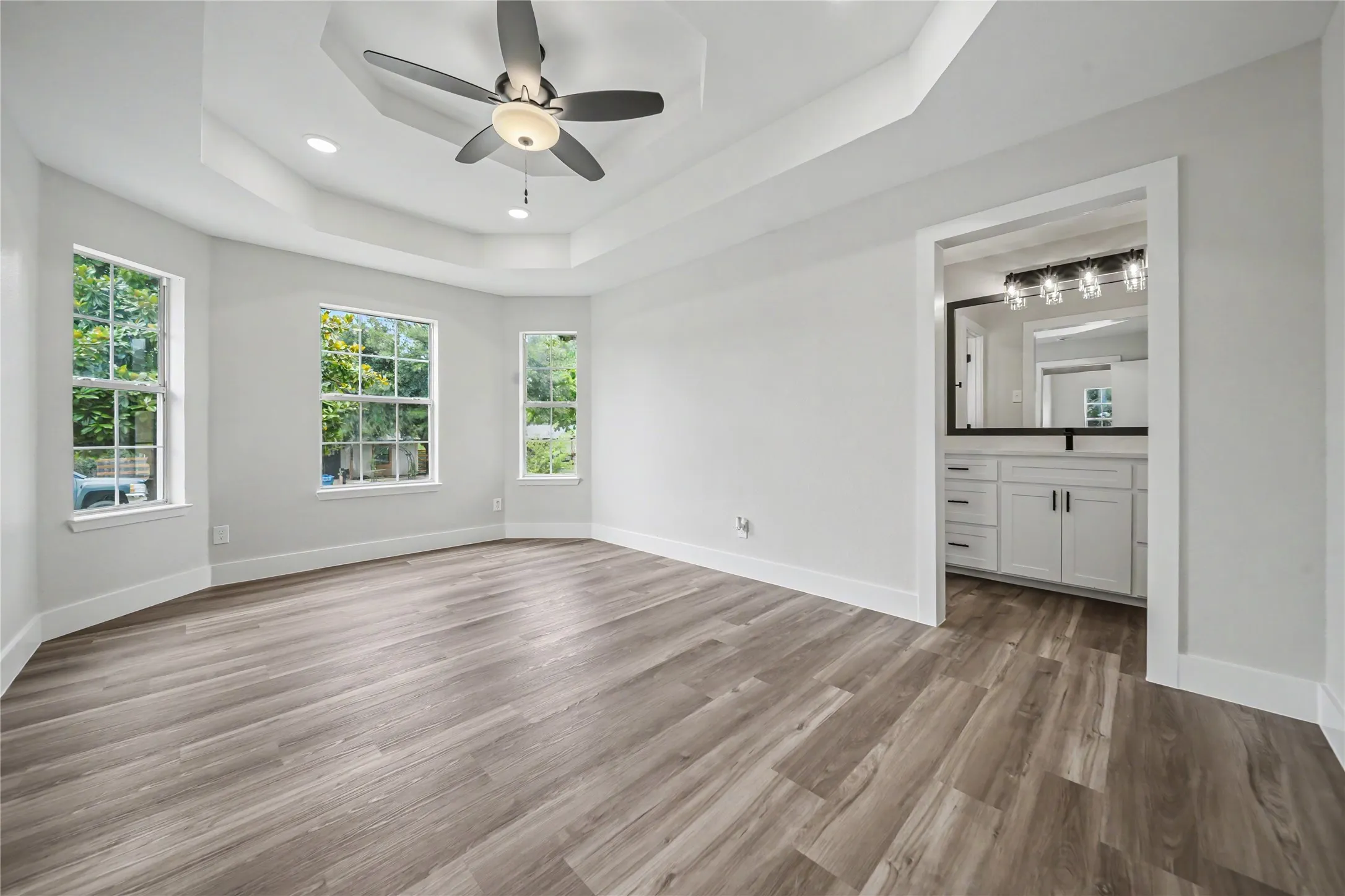 Single Family Residence For Sale in Kaufman County , 509 Bethlehem Street, Terrell, Texas 75160, 3 Bedroom, 2 Bathroom, Garage spaces, 1,450 Sqft, built in 1990, mls#21337916, Real Estate Agent in Terrell, Homes For Sale in Kaufman county, Homes For Sale in Terrell, Realtor in Terrell Texas, Real Estate Brokerage Independent Realty Texas, Luminita Cordes Realtor