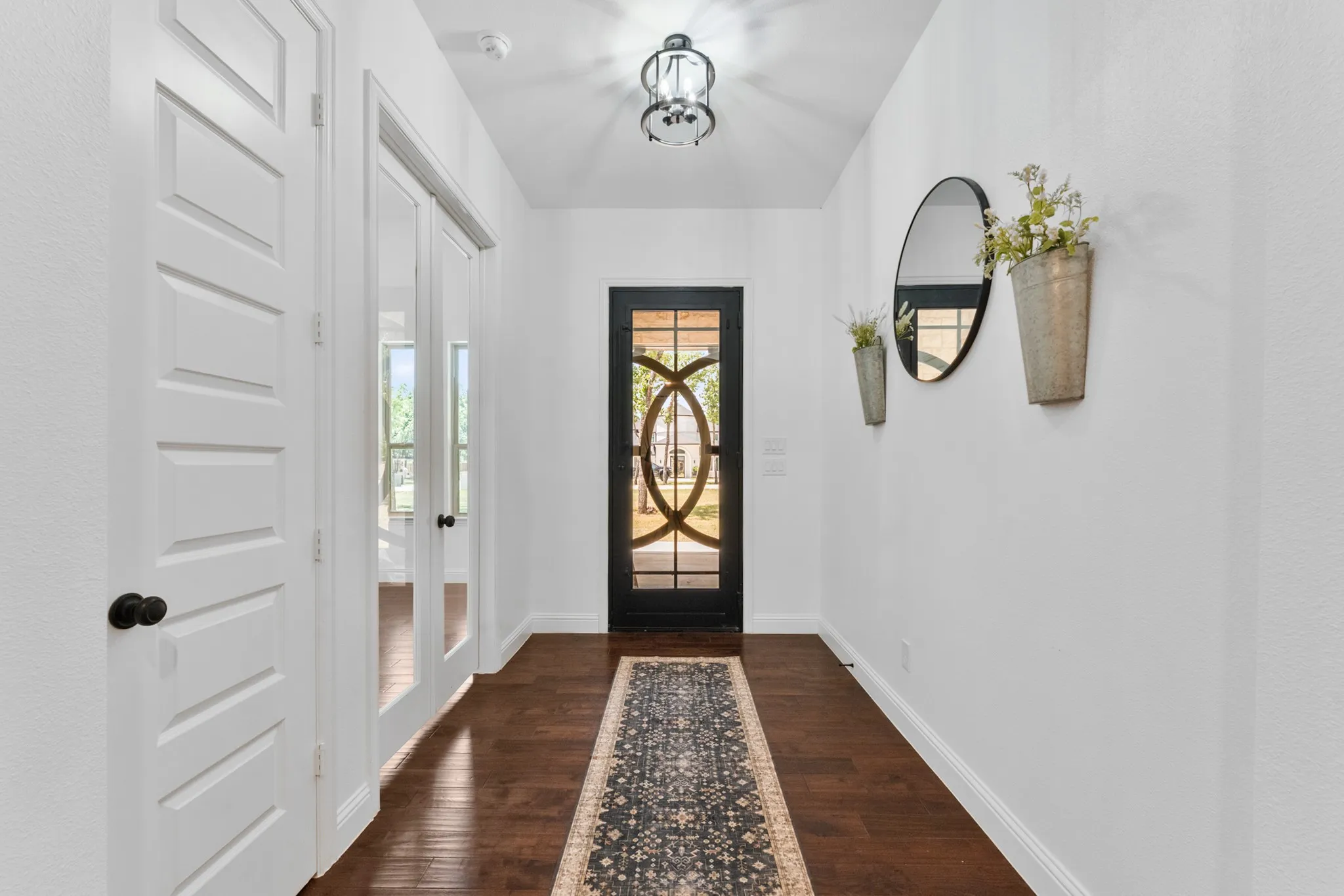 Single Family Residence For Sale in Kaufman County , 300 Seacross Court, Combine, Texas 75159, 5 Bedroom, 4 Bathroom, 3 Garage spaces, 3,677 Sqft, built in 2024, mls#21337932, Real Estate Agent in Combine, Homes For Sale in Kaufman county, Homes For Sale in Combine, Realtor in Combine Texas, Real Estate Brokerage Independent Realty Texas, Luminita Cordes Realtor