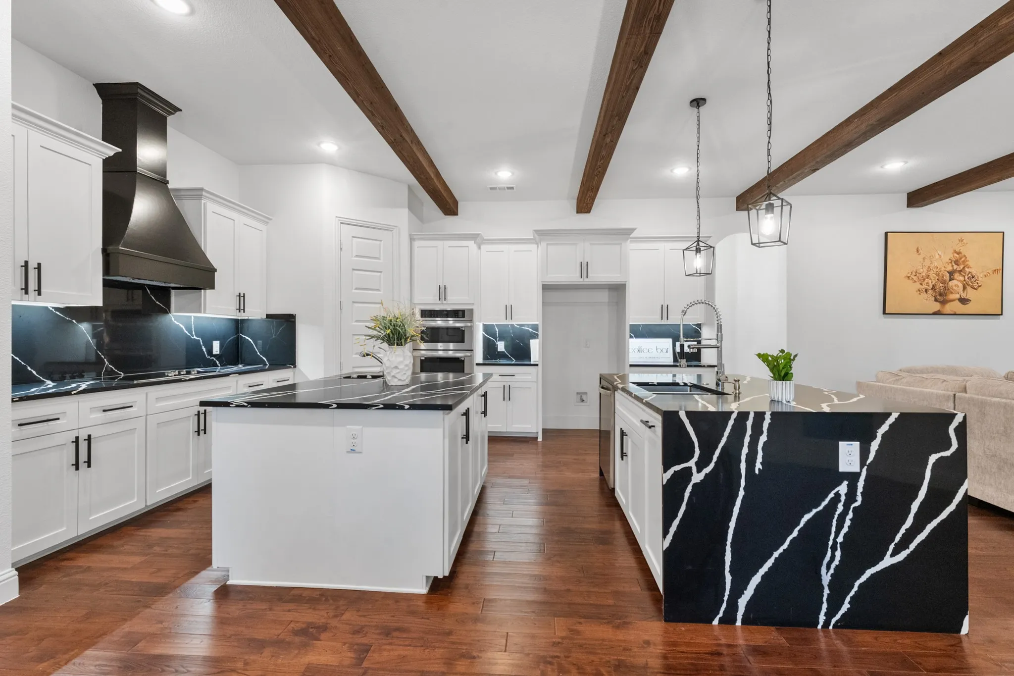 Single Family Residence For Sale in Kaufman County , 300 Seacross Court, Combine, Texas 75159, 5 Bedroom, 4 Bathroom, 3 Garage spaces, 3,677 Sqft, built in 2024, mls#21337932, Real Estate Agent in Combine, Homes For Sale in Kaufman county, Homes For Sale in Combine, Realtor in Combine Texas, Real Estate Brokerage Independent Realty Texas, Luminita Cordes Realtor