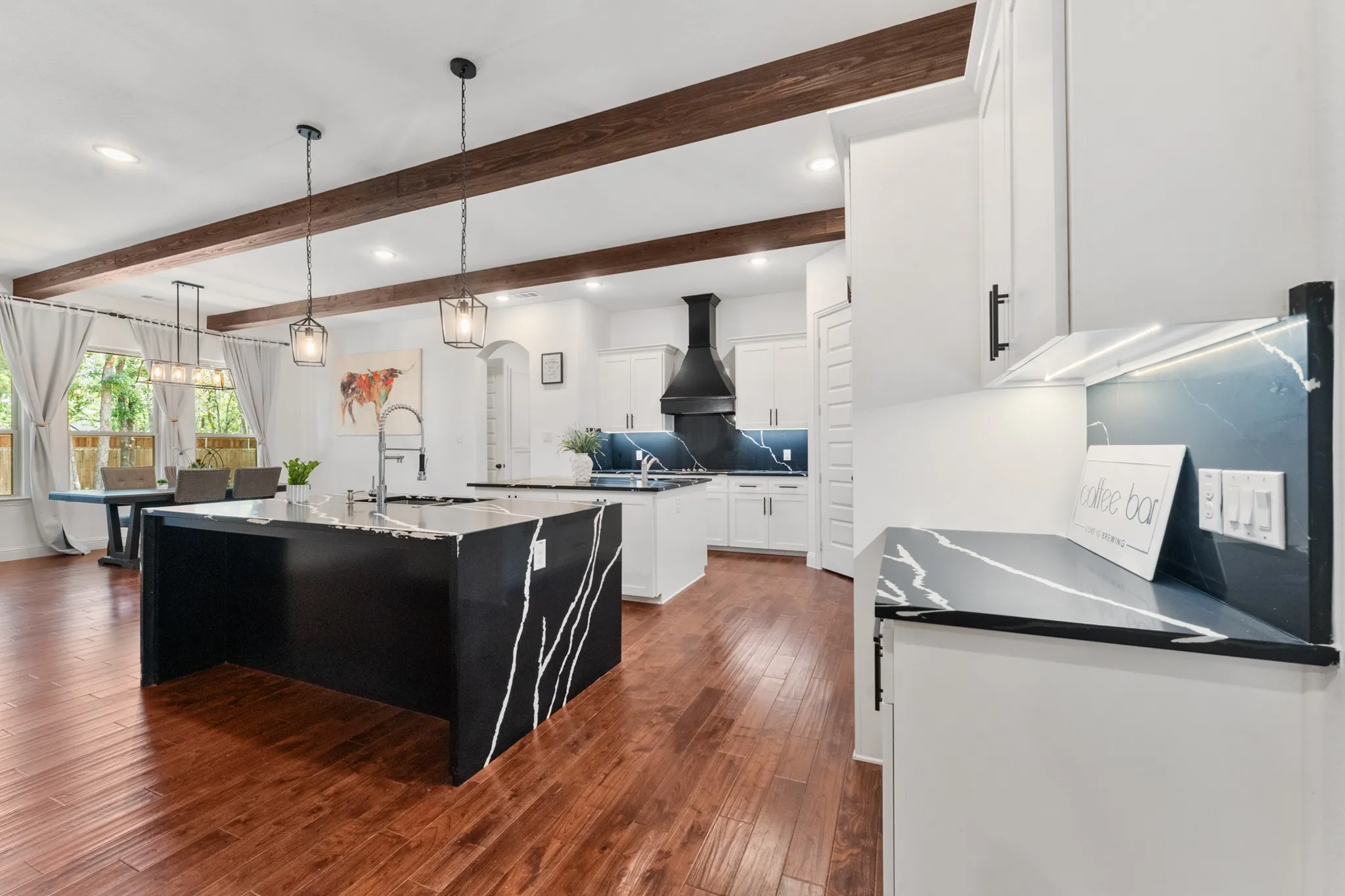 Single Family Residence For Sale in Kaufman County , 300 Seacross Court, Combine, Texas 75159, 5 Bedroom, 4 Bathroom, 3 Garage spaces, 3,677 Sqft, built in 2024, mls#21337932, Real Estate Agent in Combine, Homes For Sale in Kaufman county, Homes For Sale in Combine, Realtor in Combine Texas, Real Estate Brokerage Independent Realty Texas, Luminita Cordes Realtor