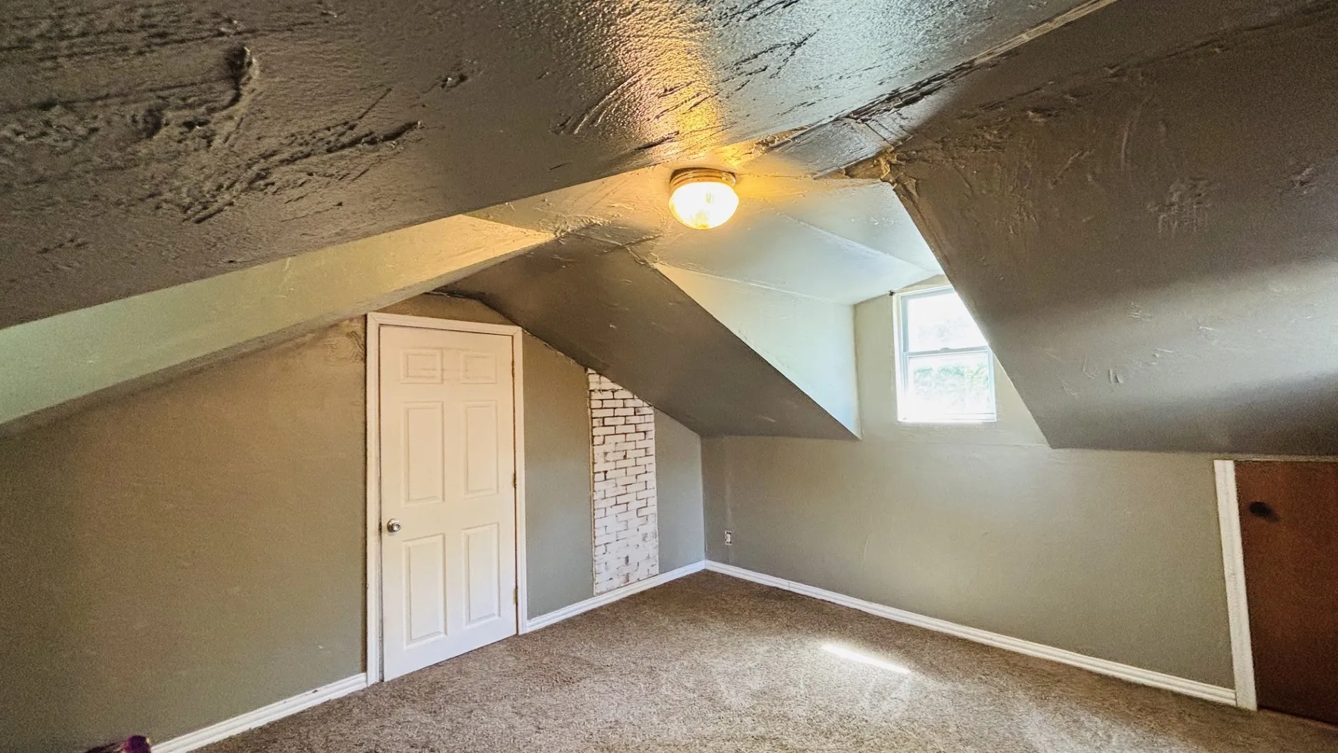 Single Family Residence For Sale in Collin County , 519 W Fm 545, Blue Ridge, Texas 75424, 3 Bedroom, 2 Bathroom, Garage spaces, 2,181 Sqft, built in 1945, mls#21314561, Real Estate Agent in Blue Ridge, Homes For Sale in Collin county, Homes For Sale in Blue Ridge, Realtor in Blue Ridge Texas, Real Estate Brokerage Independent Realty Texas, Luminita Cordes Realtor