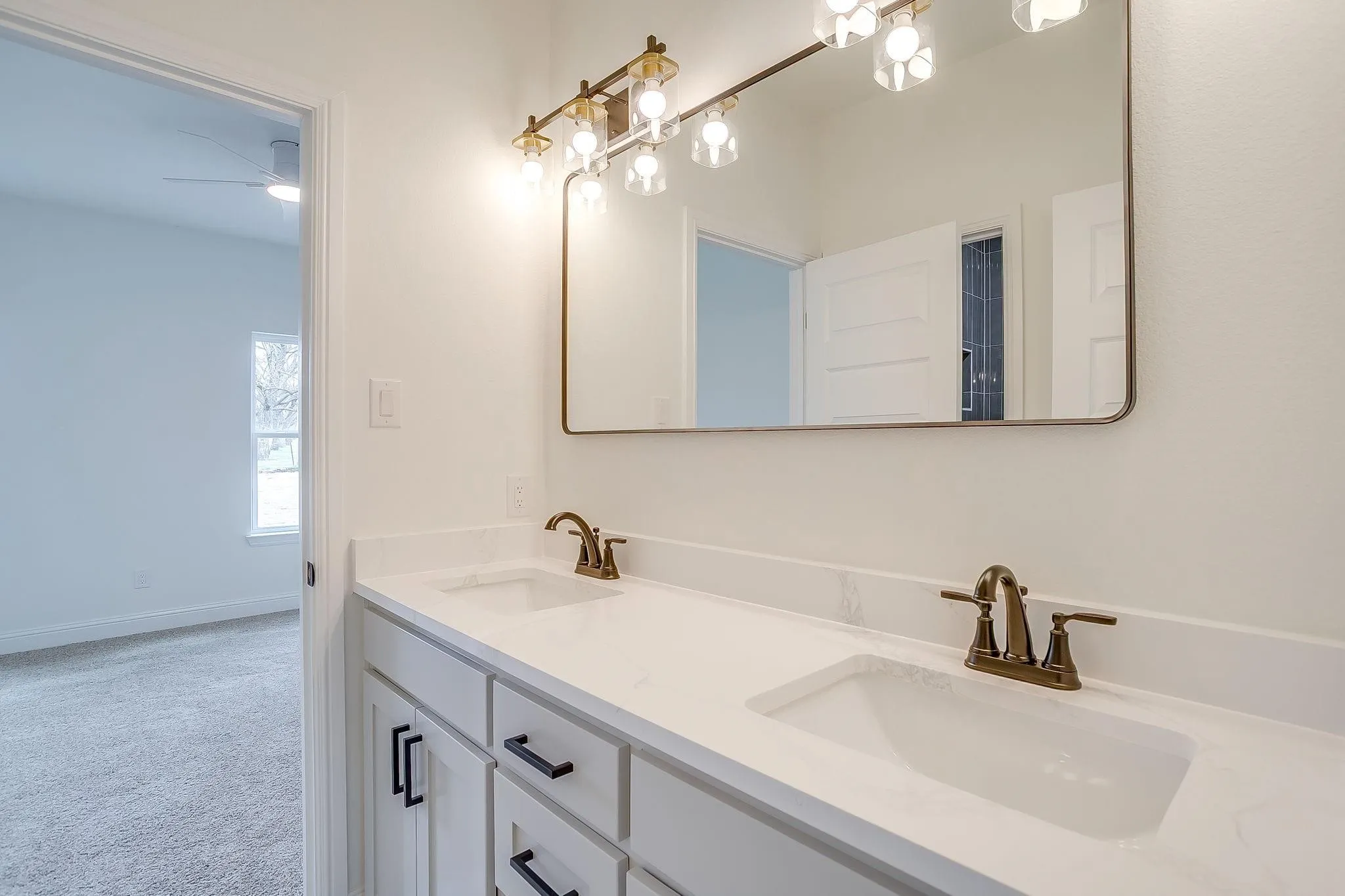 Single Family Residence For Sale in Hood County , 6705 Westover Drive, Granbury, Texas 76049, 3 Bedroom, 3 Bathroom, 3 Garage spaces, 2,416 Sqft, built in 2026, mls#21337933, Real Estate Agent in Granbury, Homes For Sale in Hood county, Homes For Sale in Granbury, Realtor in Granbury Texas, Real Estate Brokerage Independent Realty Texas, Luminita Cordes Realtor