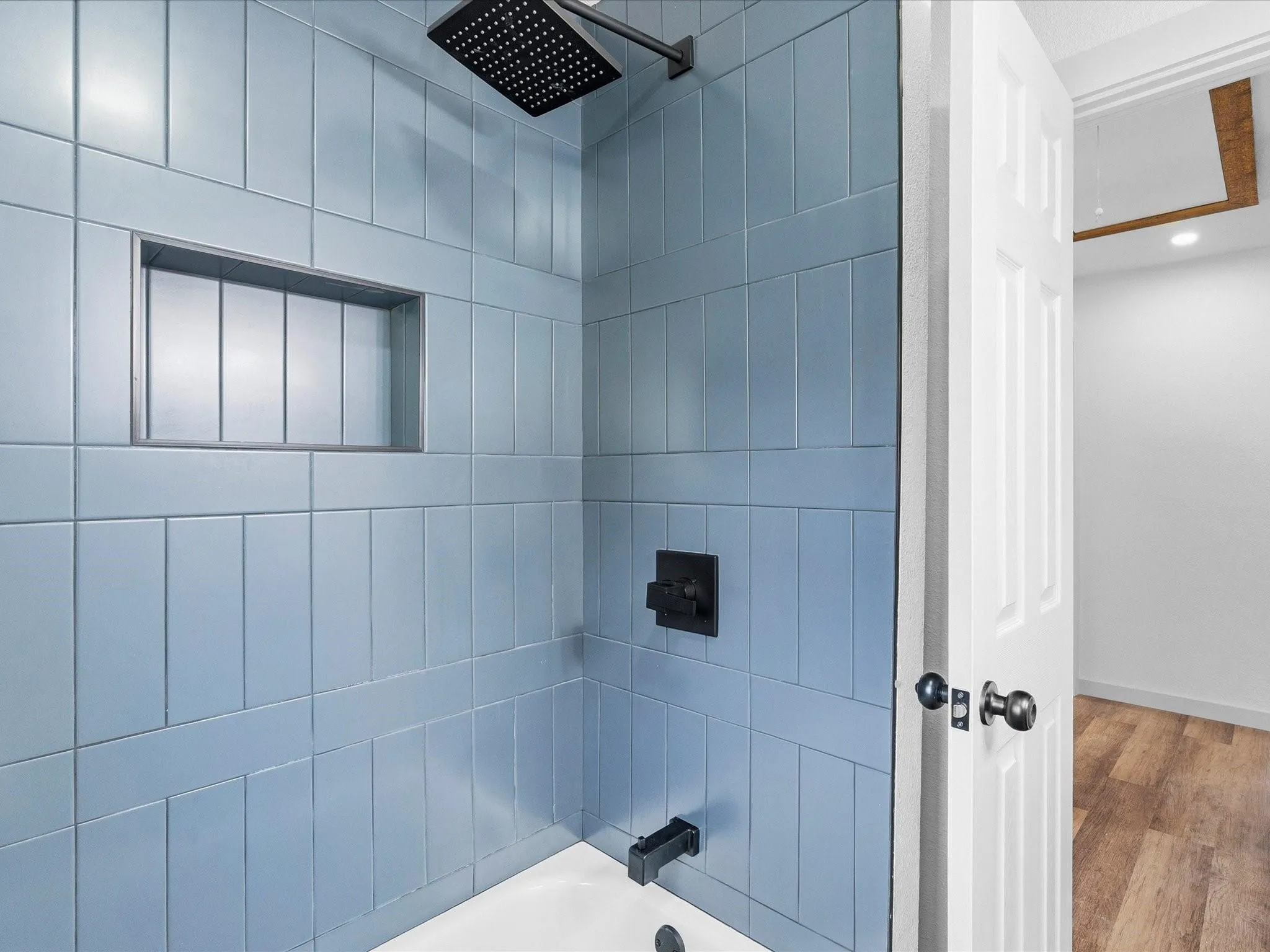 Single Family Residence For Rent in Tarrant County , 5718 Landino Street, Sansom Park, Texas 76114, 3 Bedroom, 2 Bathroom, 2 Garage spaces, 1,100 Sqft, built in 1951, mls#21337945, Real Estate Agent in Sansom Park, Homes For Rent in Tarrant county, Homes For Rent in Sansom Park, Realtor in Sansom Park Texas, Real Estate Brokerage Independent Realty Texas, Luminita Cordes Realtor