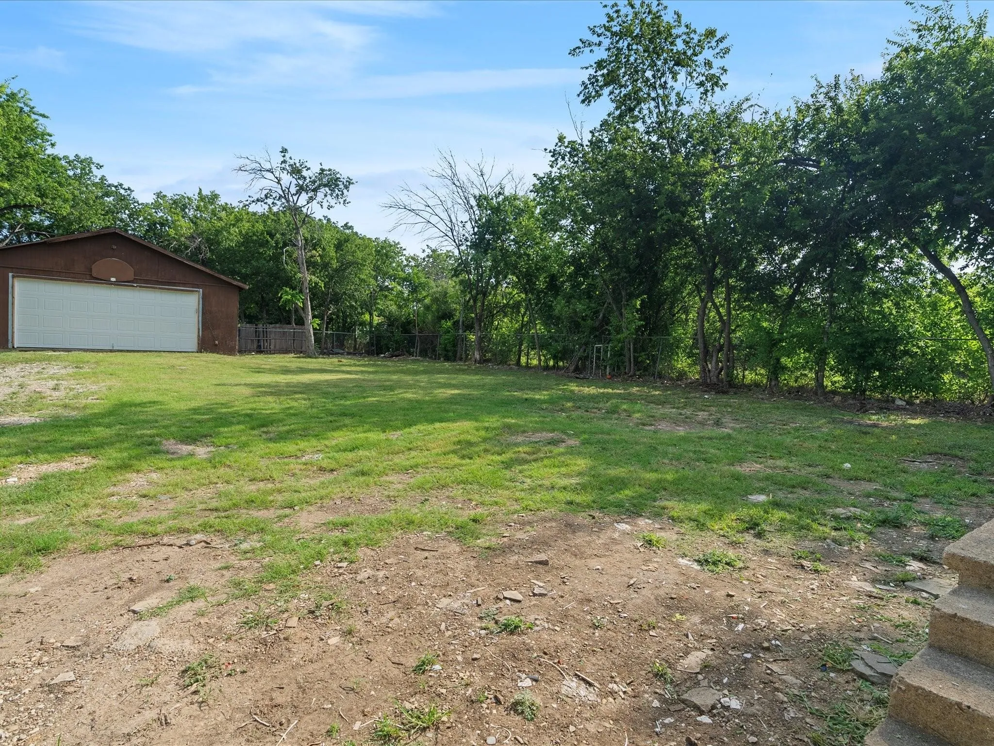 Single Family Residence For Rent in Tarrant County , 5718 Landino Street, Sansom Park, Texas 76114, 3 Bedroom, 2 Bathroom, 2 Garage spaces, 1,100 Sqft, built in 1951, mls#21337945, Real Estate Agent in Sansom Park, Homes For Rent in Tarrant county, Homes For Rent in Sansom Park, Realtor in Sansom Park Texas, Real Estate Brokerage Independent Realty Texas, Luminita Cordes Realtor
