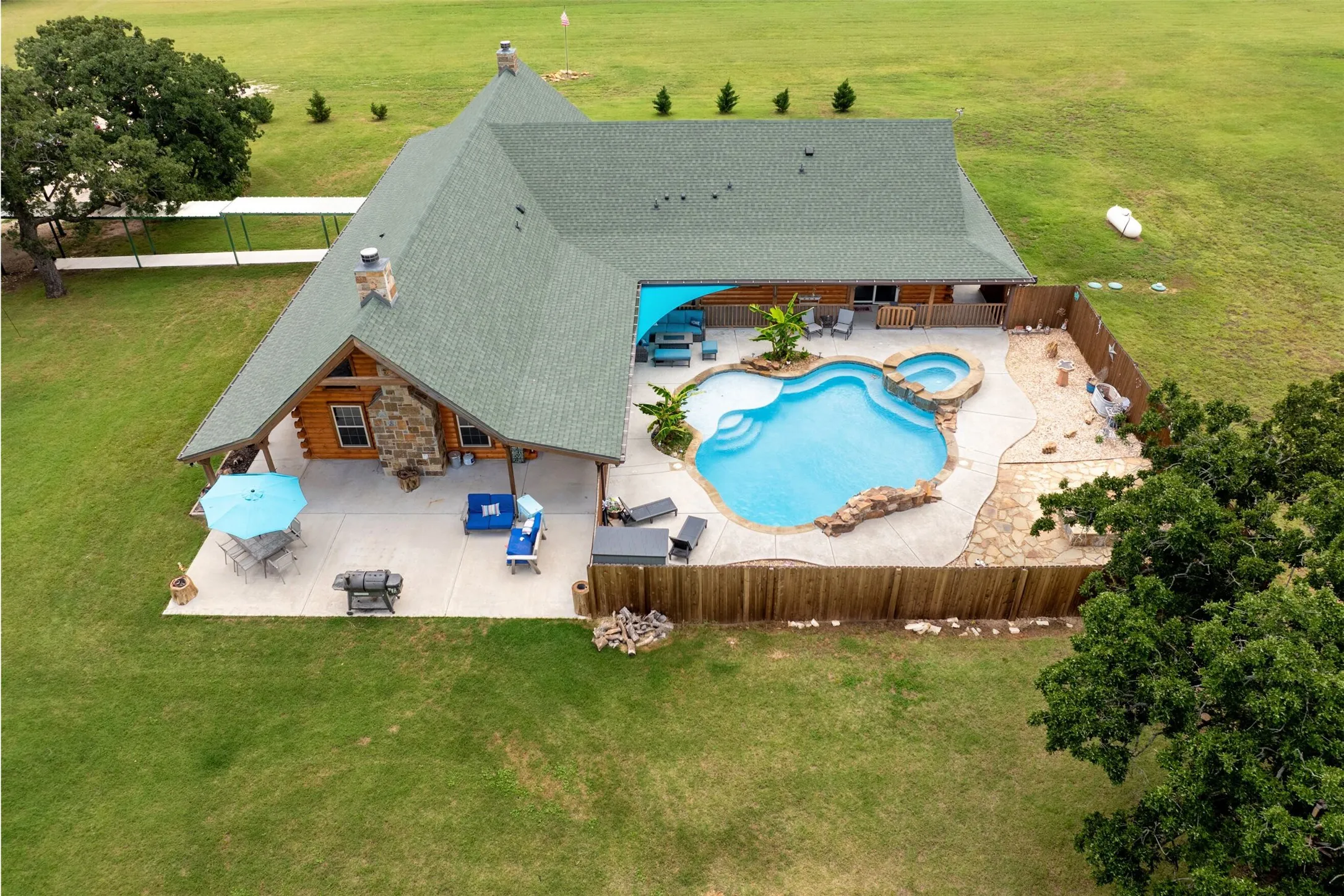 Single Family Residence For Sale in Palo Pinto County , 24087 S Fm 4, Lipan, Texas 76462, 3 Bedroom, 3 Bathroom, Garage spaces, 2,852 Sqft, built in 2022, mls#21335659, Real Estate Agent in Lipan, Homes For Sale in Palo Pinto county, Homes For Sale in Lipan, Realtor in Lipan Texas, Real Estate Brokerage Independent Realty Texas, Luminita Cordes Realtor