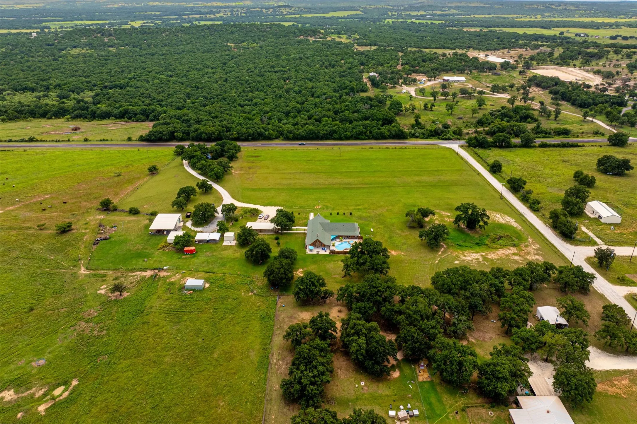 Single Family Residence For Sale in Palo Pinto County , 24087 S Fm 4, Lipan, Texas 76462, 3 Bedroom, 3 Bathroom, Garage spaces, 2,852 Sqft, built in 2022, mls#21335659, Real Estate Agent in Lipan, Homes For Sale in Palo Pinto county, Homes For Sale in Lipan, Realtor in Lipan Texas, Real Estate Brokerage Independent Realty Texas, Luminita Cordes Realtor