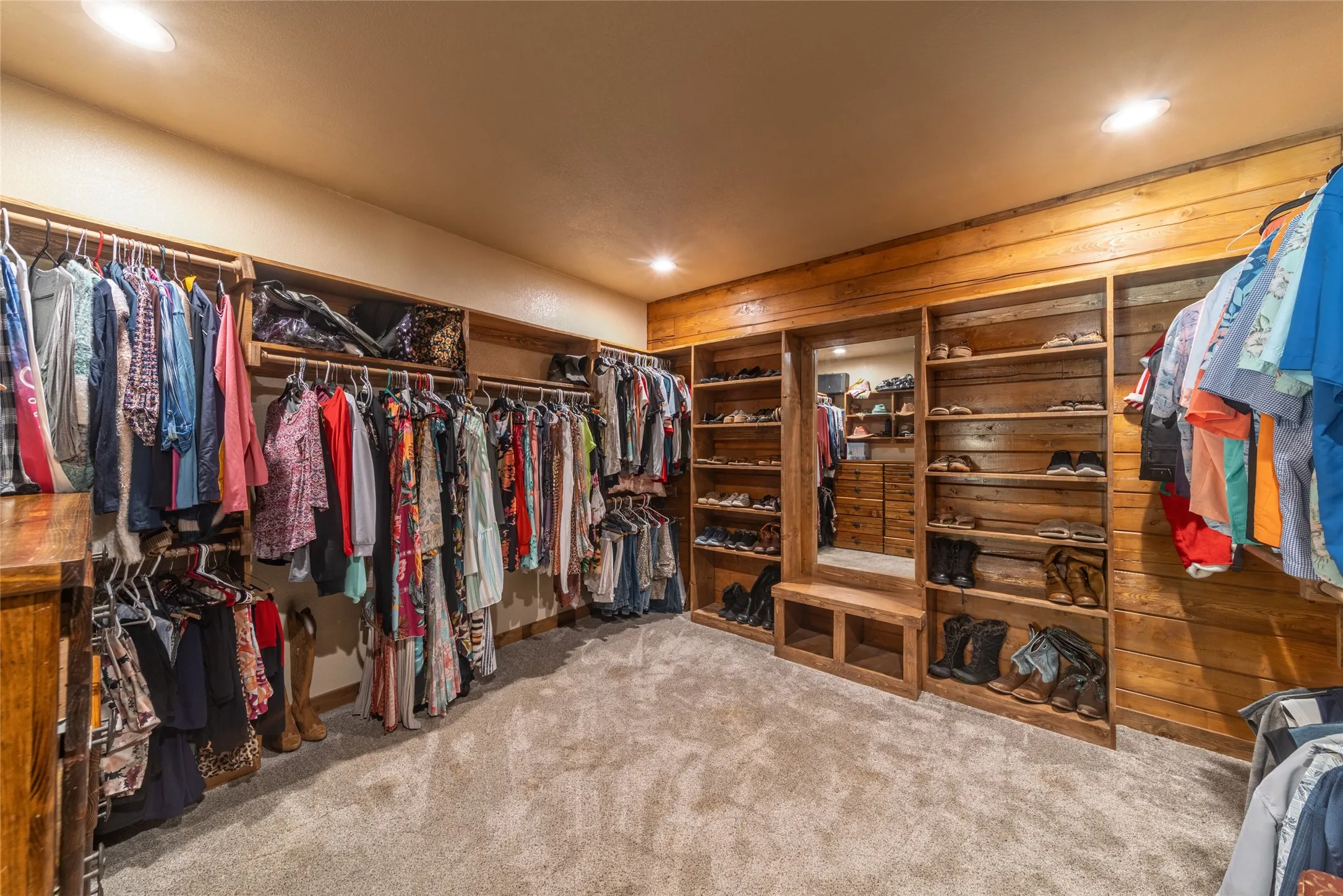 Single Family Residence For Sale in Palo Pinto County , 24087 S Fm 4, Lipan, Texas 76462, 3 Bedroom, 3 Bathroom, Garage spaces, 2,852 Sqft, built in 2022, mls#21335659, Real Estate Agent in Lipan, Homes For Sale in Palo Pinto county, Homes For Sale in Lipan, Realtor in Lipan Texas, Real Estate Brokerage Independent Realty Texas, Luminita Cordes Realtor