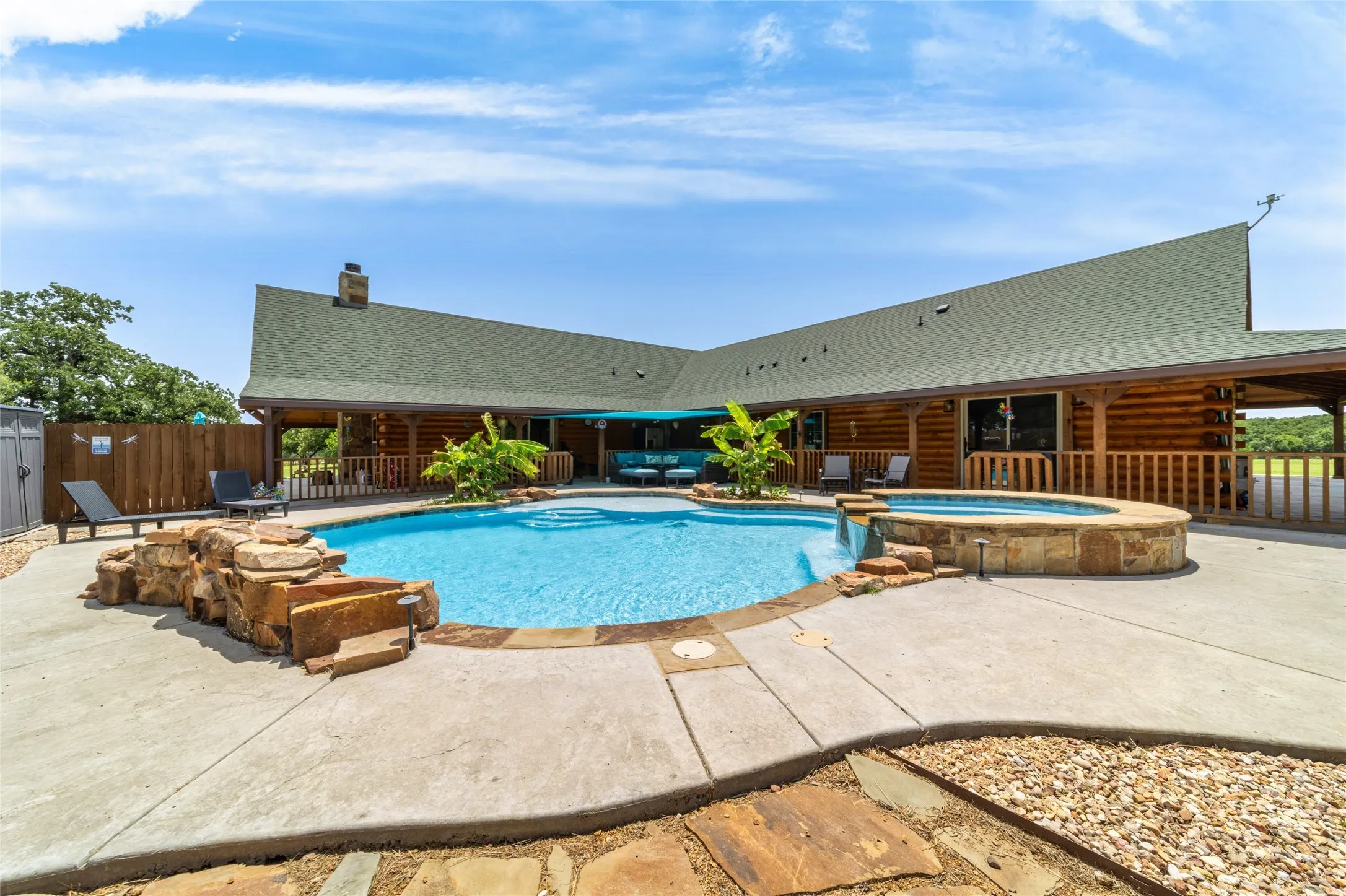 Single Family Residence For Sale in Palo Pinto County , 24087 S Fm 4, Lipan, Texas 76462, 3 Bedroom, 3 Bathroom, Garage spaces, 2,852 Sqft, built in 2022, mls#21335659, Real Estate Agent in Lipan, Homes For Sale in Palo Pinto county, Homes For Sale in Lipan, Realtor in Lipan Texas, Real Estate Brokerage Independent Realty Texas, Luminita Cordes Realtor