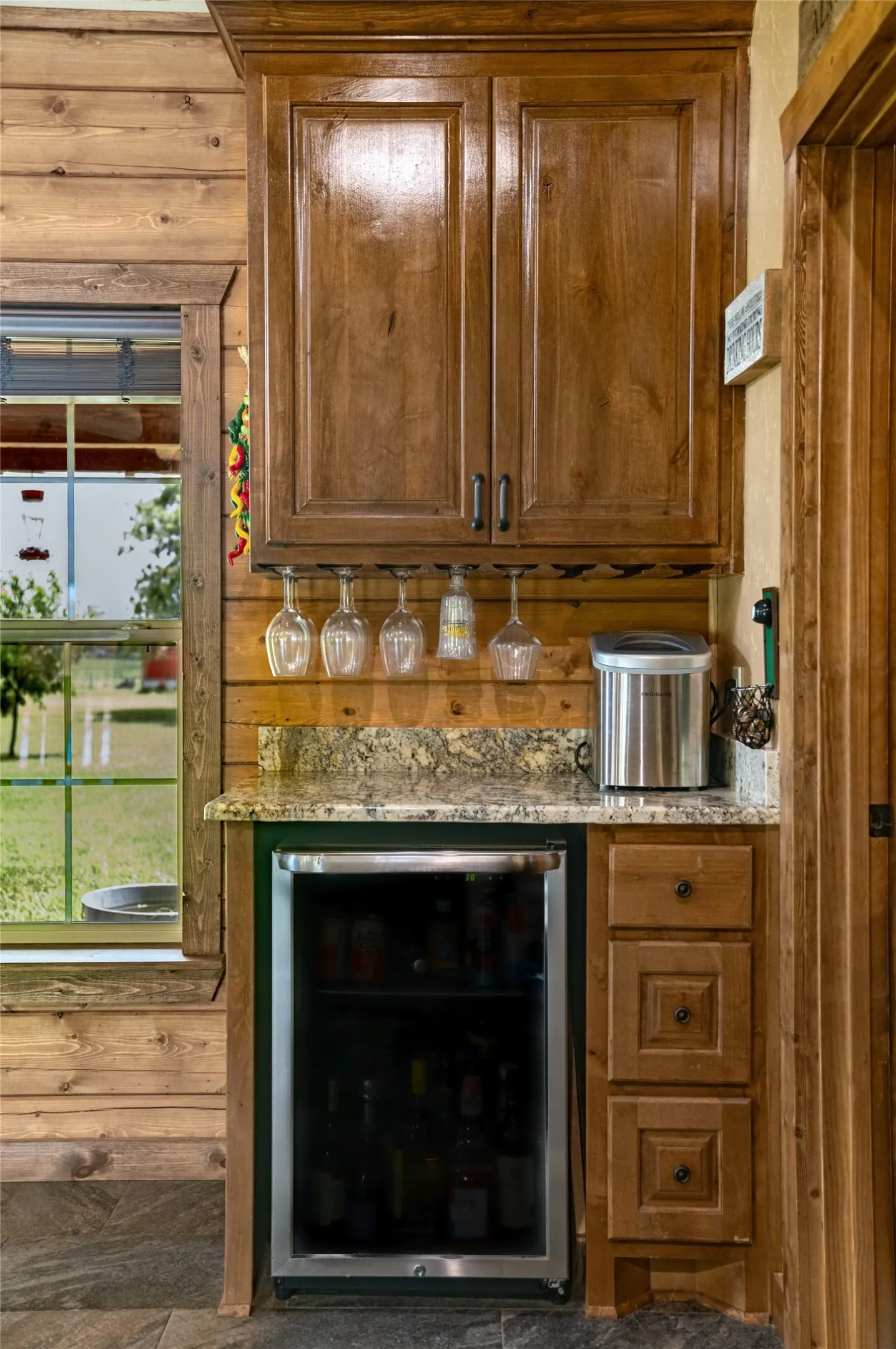 Single Family Residence For Sale in Palo Pinto County , 24087 S Fm 4, Lipan, Texas 76462, 3 Bedroom, 3 Bathroom, Garage spaces, 2,852 Sqft, built in 2022, mls#21335659, Real Estate Agent in Lipan, Homes For Sale in Palo Pinto county, Homes For Sale in Lipan, Realtor in Lipan Texas, Real Estate Brokerage Independent Realty Texas, Luminita Cordes Realtor