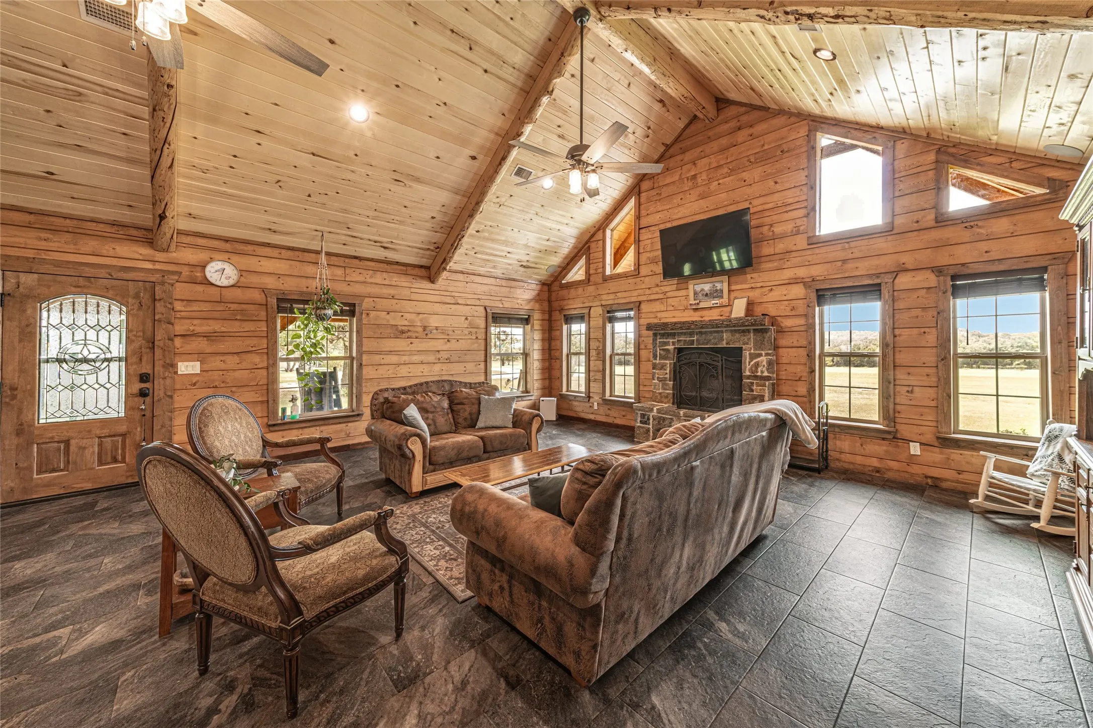 Single Family Residence For Sale in Palo Pinto County , 24087 S Fm 4, Lipan, Texas 76462, 3 Bedroom, 3 Bathroom, Garage spaces, 2,852 Sqft, built in 2022, mls#21335659, Real Estate Agent in Lipan, Homes For Sale in Palo Pinto county, Homes For Sale in Lipan, Realtor in Lipan Texas, Real Estate Brokerage Independent Realty Texas, Luminita Cordes Realtor