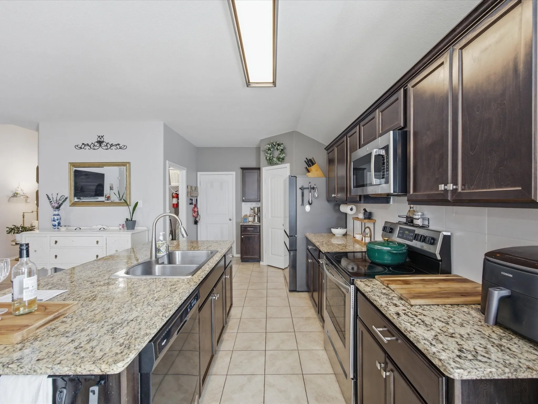 Single Family Residence For Sale in Denton County , 315 Preakness Lane, Ponder, Texas 76259, 4 Bedroom, 2 Bathroom, 2 Garage spaces, 1,773 Sqft, built in 2017, mls#21337972, Real Estate Agent in Ponder, Homes For Sale in Denton county, Homes For Sale in Ponder, Realtor in Ponder Texas, Real Estate Brokerage Independent Realty Texas, Luminita Cordes Realtor