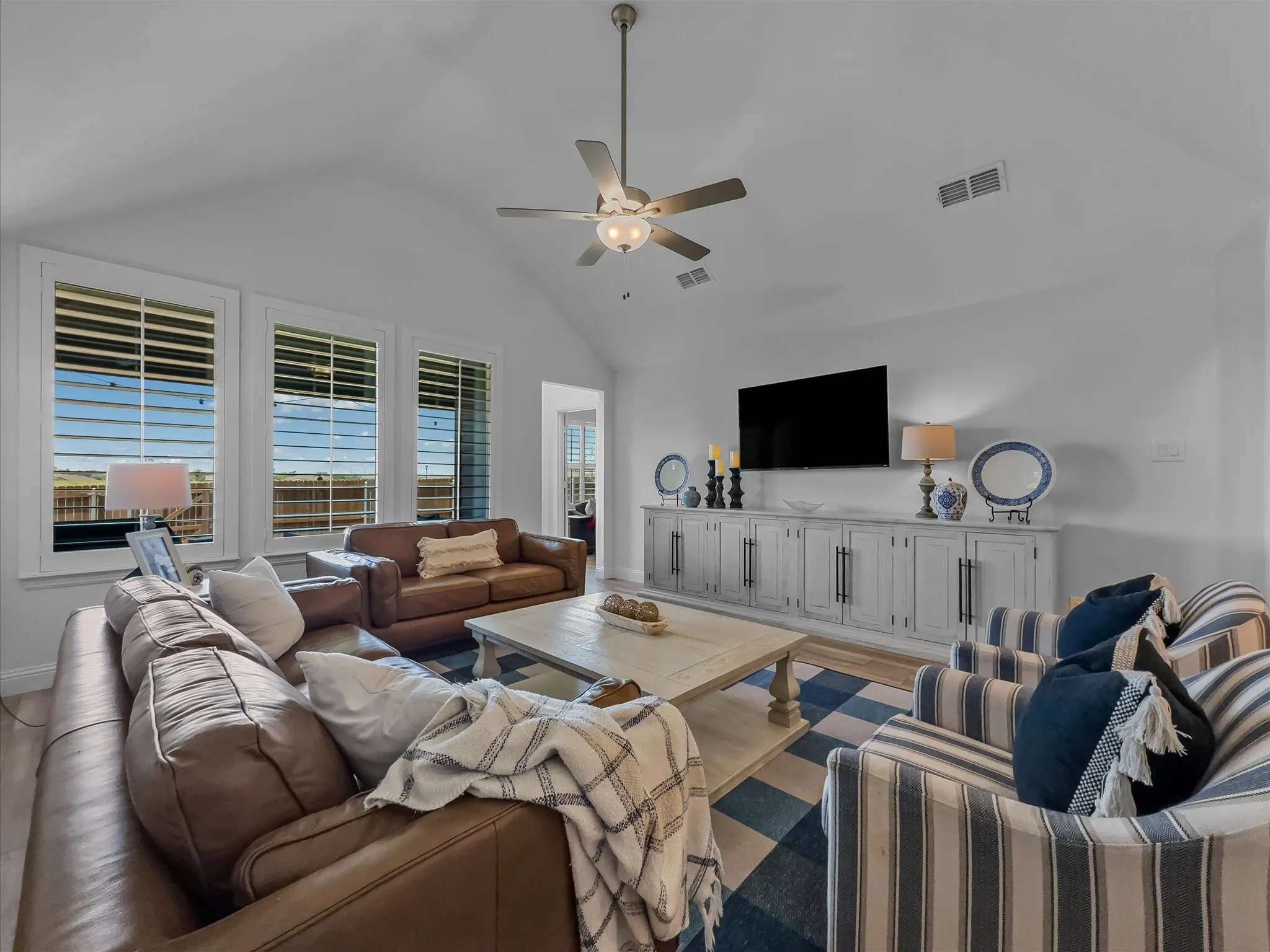 Single Family Residence For Sale in Collin County , 363 Misty Meadow Lane, Lavon, Texas 75166, 5 Bedroom, 3 Bathroom, 2 Garage spaces, 2,399 Sqft, built in 2024, mls#21337886, Real Estate Agent in Lavon, Homes For Sale in Collin county, Homes For Sale in Lavon, Realtor in Lavon Texas, Real Estate Brokerage Independent Realty Texas, Luminita Cordes Realtor