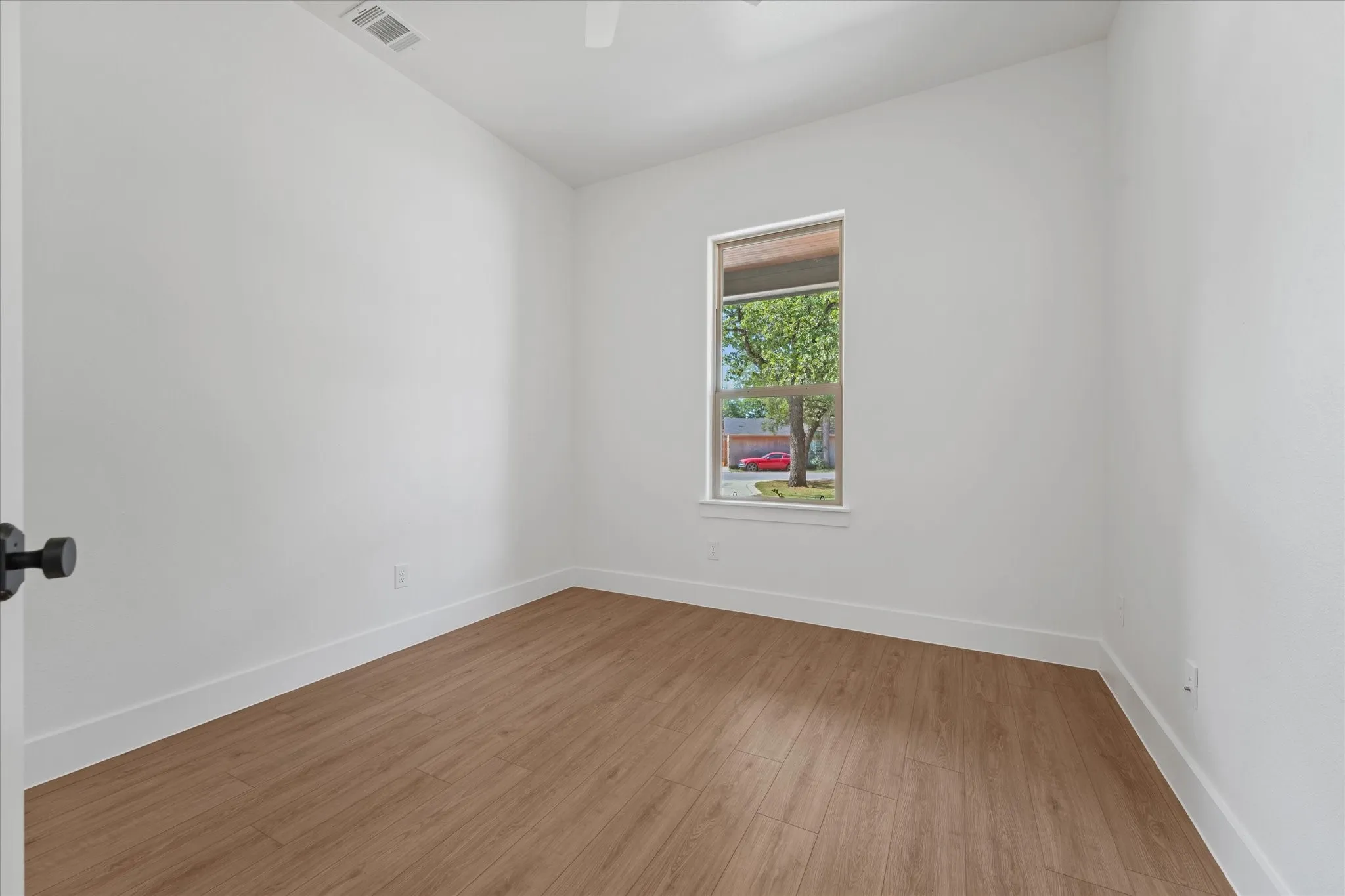 Single Family Residence For Sale in Tarrant County , 605 N Stewart Street, Azle, Texas 76020, 4 Bedroom, 2 Bathroom, 2 Garage spaces, 1,863 Sqft, built in 2026, mls#21337976, Real Estate Agent in Azle, Homes For Sale in Tarrant county, Homes For Sale in Azle, Realtor in Azle Texas, Real Estate Brokerage Independent Realty Texas, Luminita Cordes Realtor