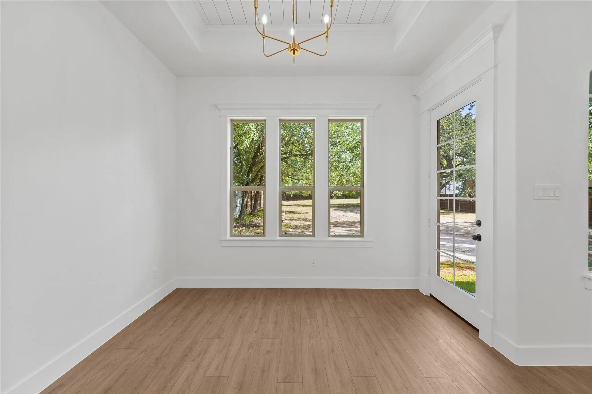 Single Family Residence For Sale in Tarrant County , 605 N Stewart Street, Azle, Texas 76020, 4 Bedroom, 2 Bathroom, 2 Garage spaces, 1,863 Sqft, built in 2026, mls#21337976, Real Estate Agent in Azle, Homes For Sale in Tarrant county, Homes For Sale in Azle, Realtor in Azle Texas, Real Estate Brokerage Independent Realty Texas, Luminita Cordes Realtor
