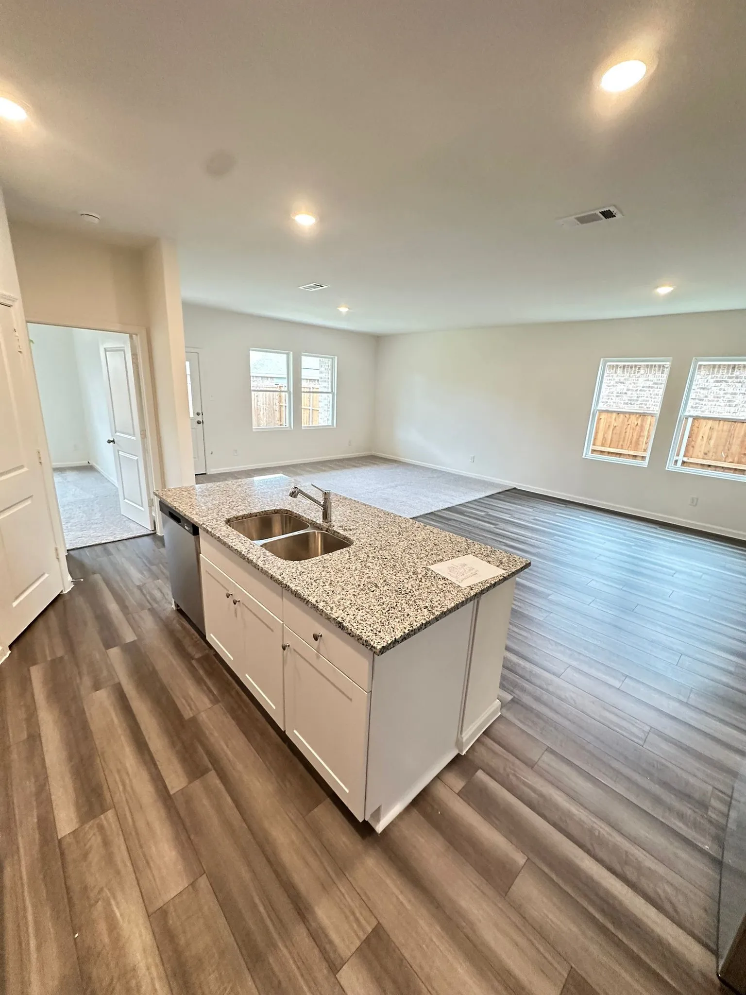 Single Family Residence For Rent in Kaufman County , 1855 Lockhart Drive, Forney, Texas 75126, 4 Bedroom, 3 Bathroom, 2 Garage spaces, 1,912 Sqft, built in 2025, mls#21337979, Real Estate Agent in Forney, Homes For Rent in Kaufman county, Homes For Rent in Forney, Realtor in Forney Texas, Real Estate Brokerage Independent Realty Texas, Luminita Cordes Realtor