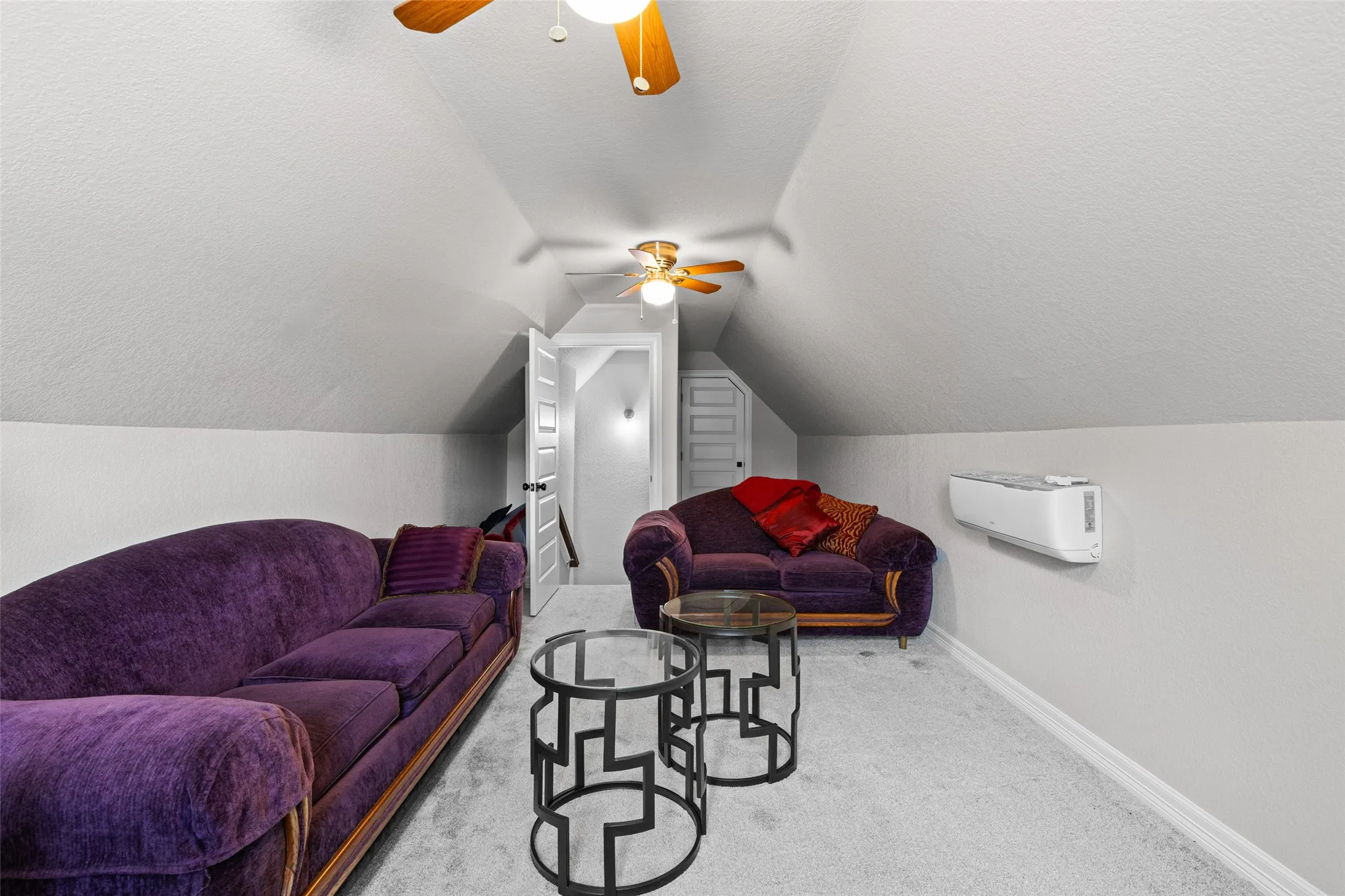 Single Family Residence For Sale in Panola County , 168 Stonegate, Carthage, Texas 75633, 4 Bedroom, 4 Bathroom, 2 Garage spaces, 2,712 Sqft, built in 2022, mls#21337961, Real Estate Agent in Carthage, Homes For Sale in Panola county, Homes For Sale in Carthage, Realtor in Carthage Texas, Real Estate Brokerage Independent Realty Texas, Luminita Cordes Realtor