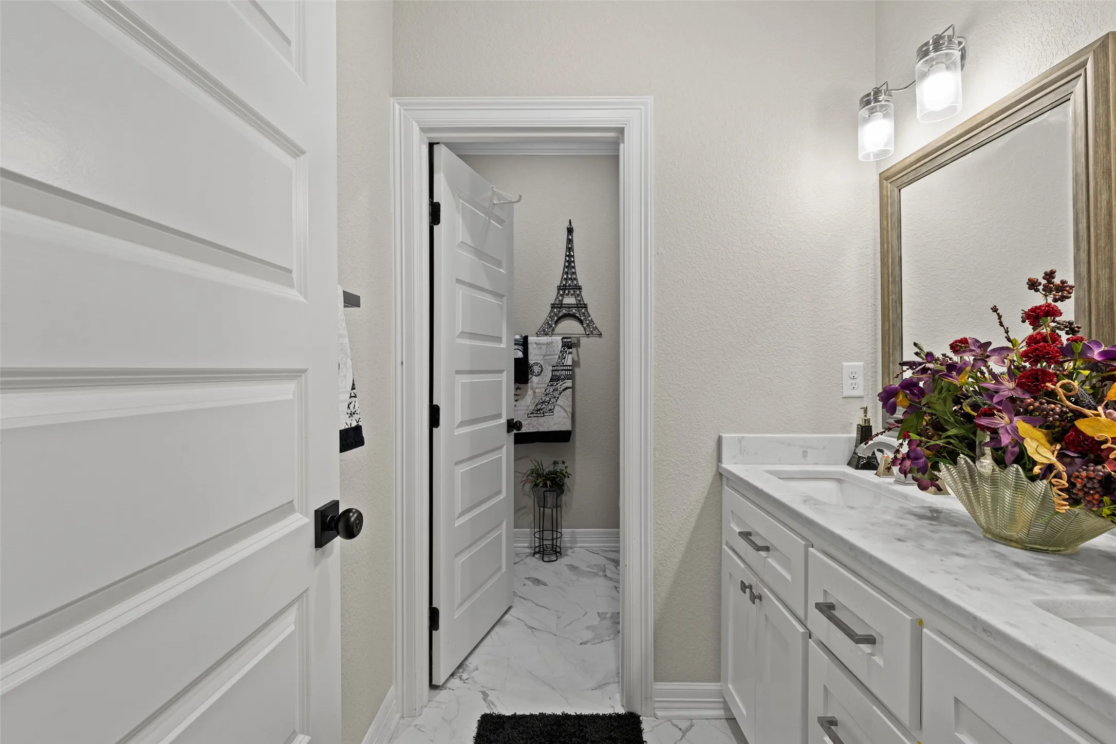 Single Family Residence For Sale in Panola County , 168 Stonegate, Carthage, Texas 75633, 4 Bedroom, 4 Bathroom, 2 Garage spaces, 2,712 Sqft, built in 2022, mls#21337961, Real Estate Agent in Carthage, Homes For Sale in Panola county, Homes For Sale in Carthage, Realtor in Carthage Texas, Real Estate Brokerage Independent Realty Texas, Luminita Cordes Realtor