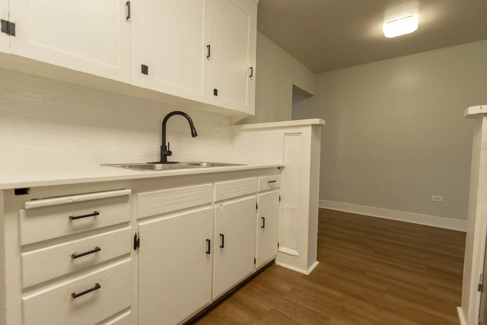 Duplex For Rent in Mc Lennan County , 613 N 23rd Street 15, Waco, Texas 76707, 2 Bedroom, 1 Bathroom, Garage spaces, 900 Sqft, built in 1936, mls#21337997, Real Estate Agent in Waco, Homes For Rent in Mc Lennan county, Homes For Rent in Waco, Realtor in Waco Texas, Real Estate Brokerage Independent Realty Texas, Luminita Cordes Realtor