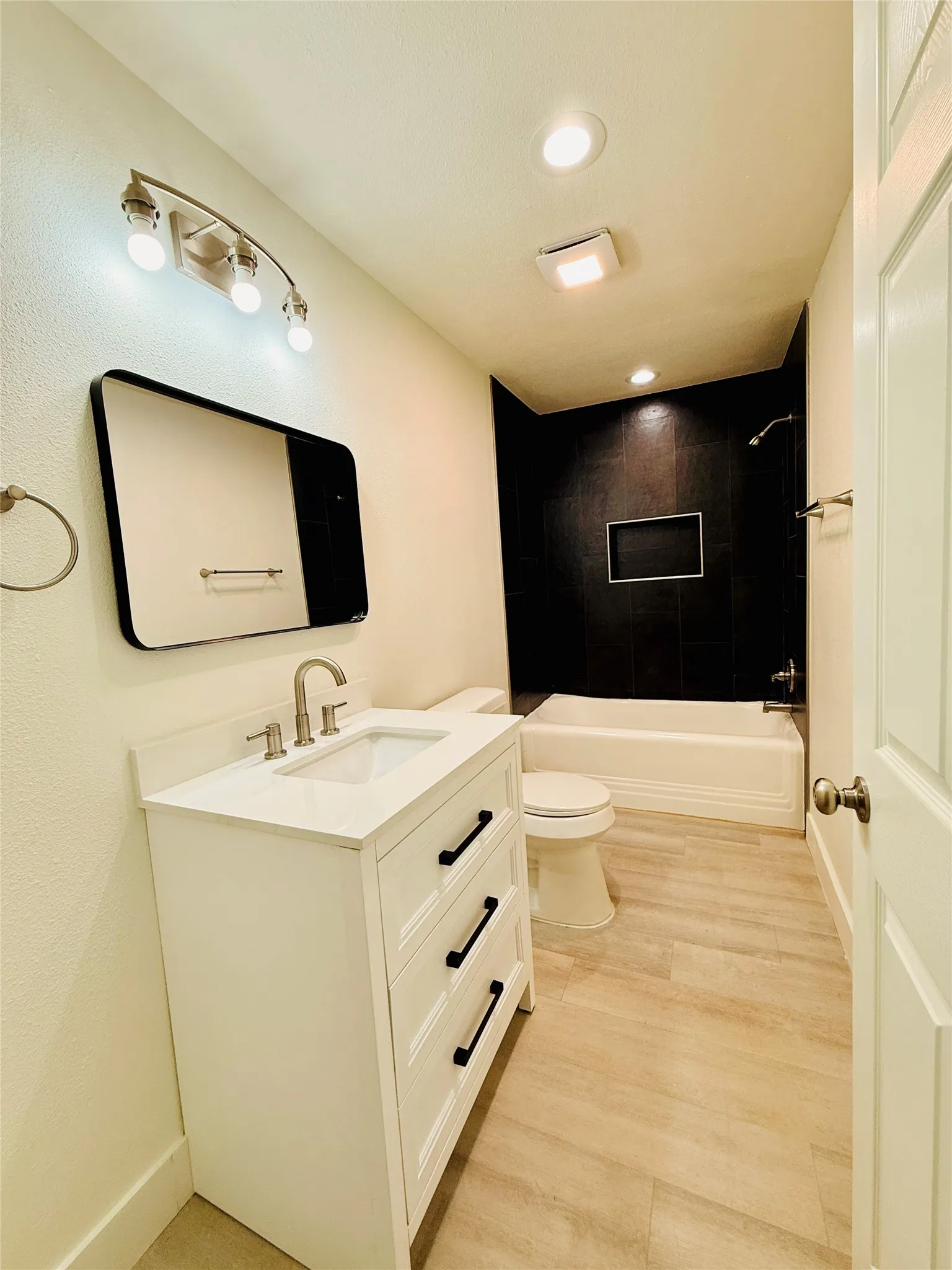Upstairs Primary bath
