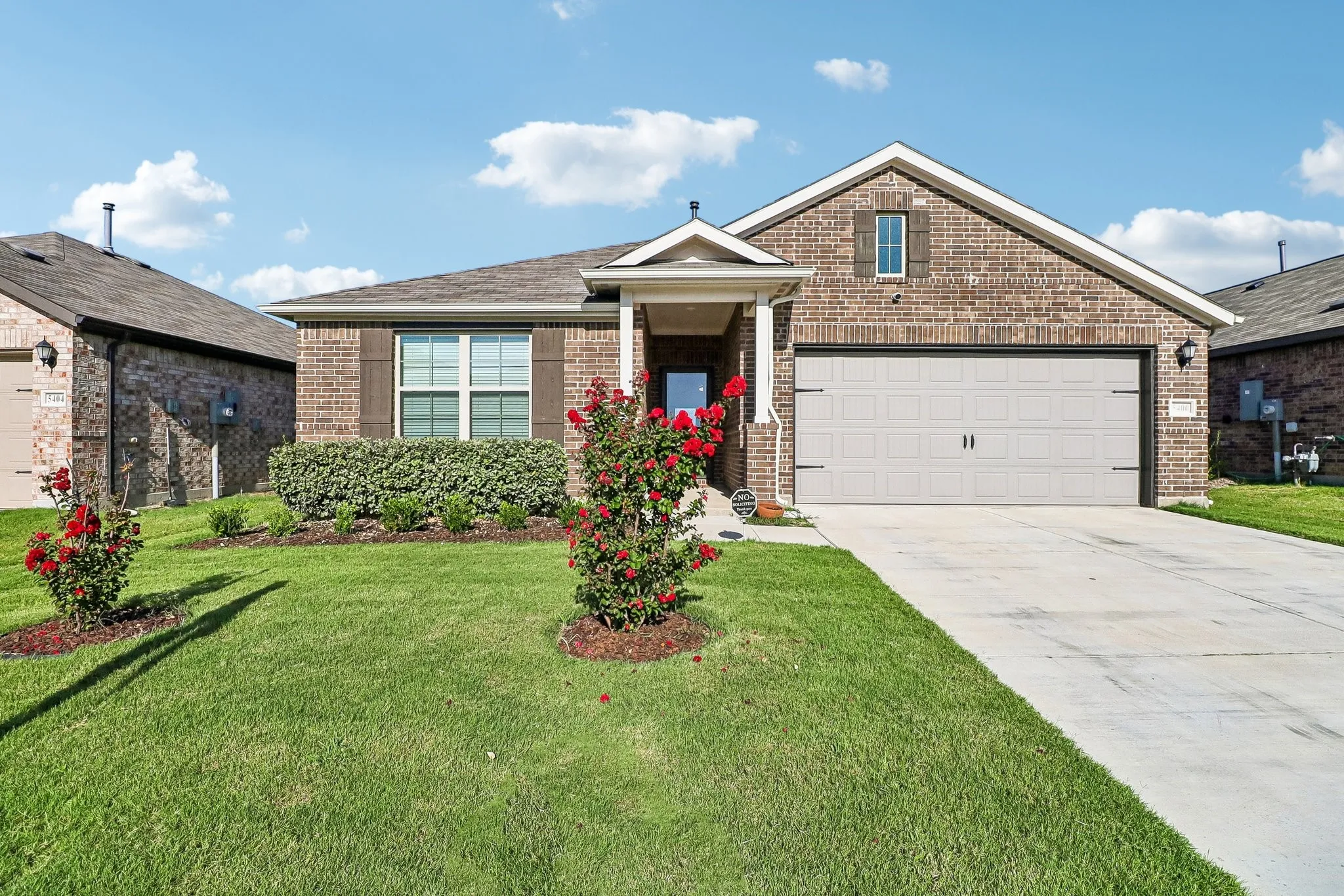 Single Family Residence For Sale in Hunt County , 5400 Agalinis Avenue, Royse City, Texas 75189, 3 Bedroom, 2 Bathroom, 2 Garage spaces, 1,586 Sqft, built in 2023, mls#21337531, Real Estate Agent in Royse City, Homes For Sale in Hunt county, Homes For Sale in Royse City, Realtor in Royse City Texas, Real Estate Brokerage Independent Realty Texas, Luminita Cordes Realtor