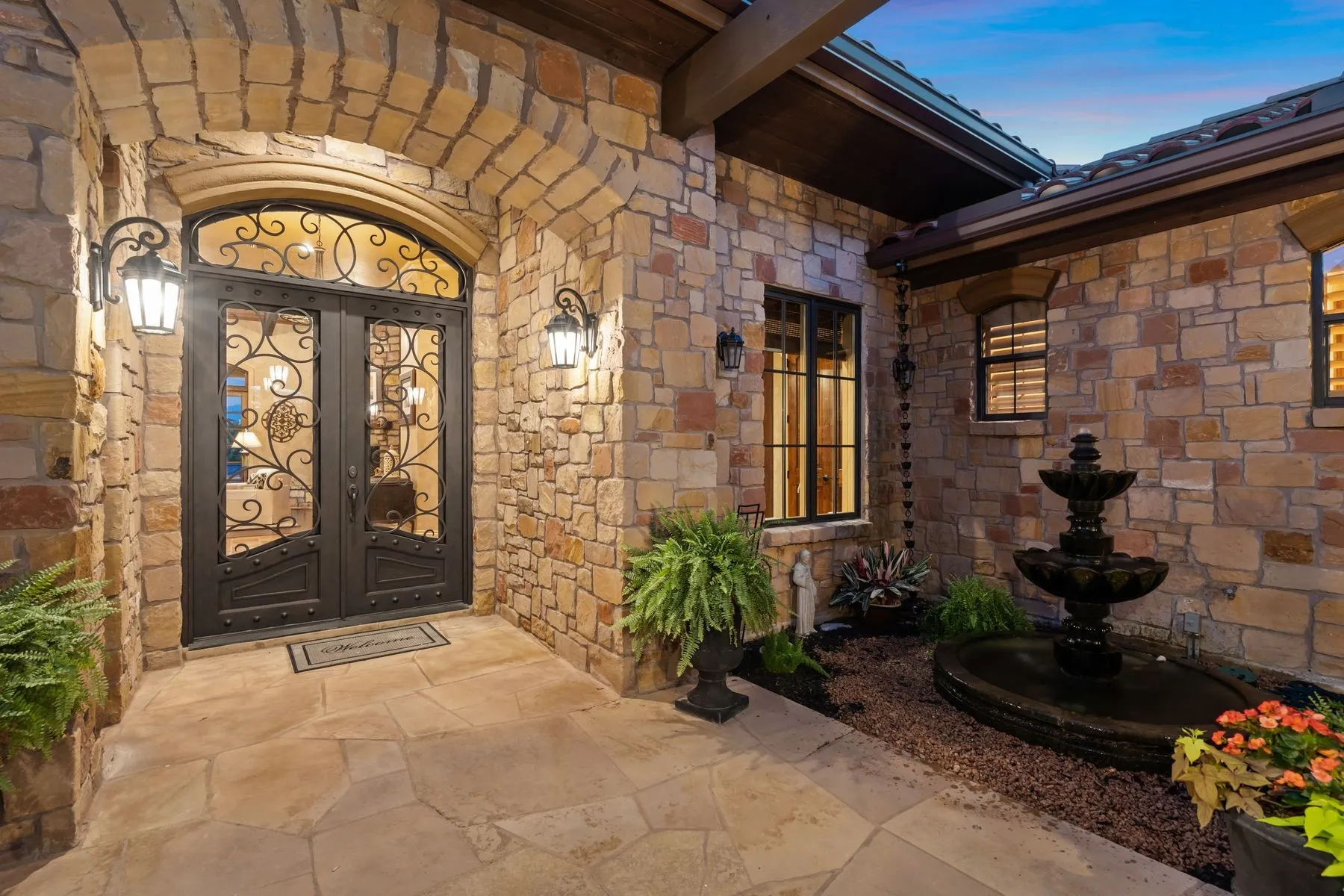 Single Family Residence For Sale in Burnet County , 481 Chimney Cove Drive, Marble Falls, Texas 78654, 5 Bedroom, 5 Bathroom, 4 Garage spaces, 5,611 Sqft, built in 2007, Price $2,595,000, mls#21337310, Real Estate Agent in Marble Falls, Homes For Sale in Burnet county, Homes For Sale in Marble Falls, Realtor in Marble Falls Texas, Real Estate Brokerage Independent Realty Texas, Luminita Cordes Realtor