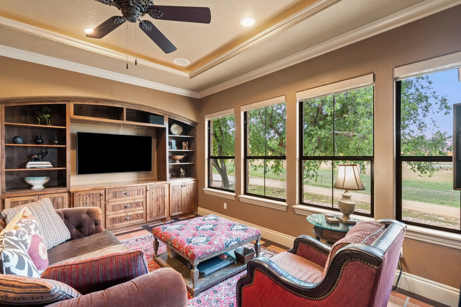 Single Family Residence For Sale in Burnet County , 481 Chimney Cove Drive, Marble Falls, Texas 78654, 5 Bedroom, 5 Bathroom, 4 Garage spaces, 5,611 Sqft, built in 2007, Price $2,595,000, mls#21337310, Real Estate Agent in Marble Falls, Homes For Sale in Burnet county, Homes For Sale in Marble Falls, Realtor in Marble Falls Texas, Real Estate Brokerage Independent Realty Texas, Luminita Cordes Realtor