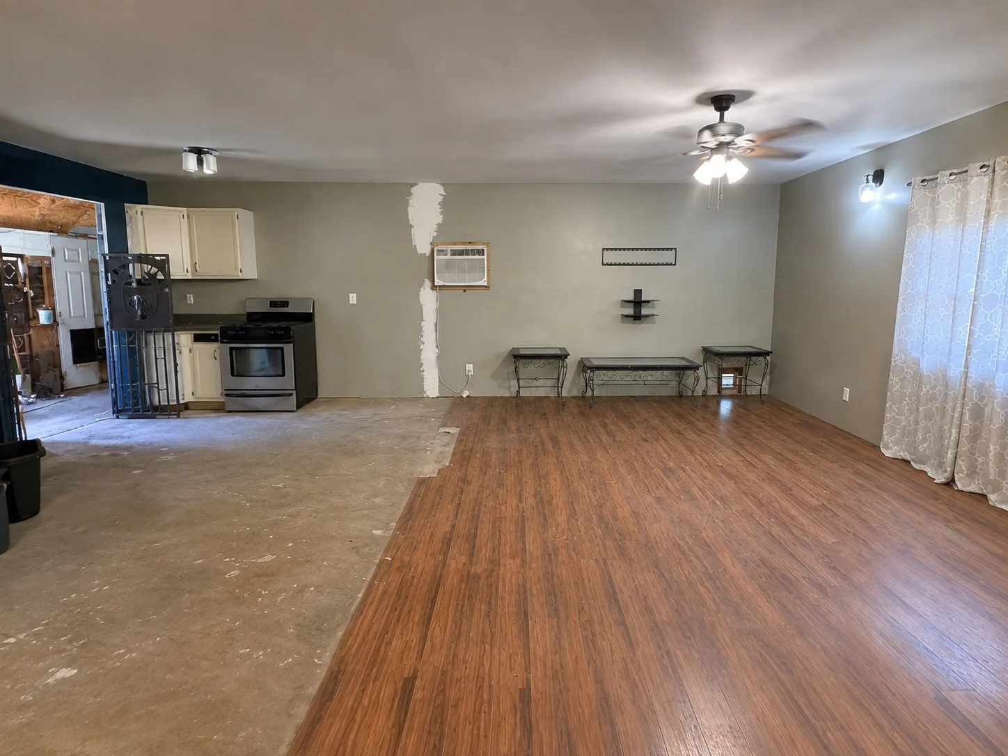 Single Family Residence For Sale in Callahan County , 201 Sandy Lane, Clyde, Texas 79510, 1 Bedroom, 1 Bathroom, Garage spaces, 864 Sqft, built in 1982, mls#21337948, Real Estate Agent in Clyde, Homes For Sale in Callahan county, Homes For Sale in Clyde, Realtor in Clyde Texas, Real Estate Brokerage Independent Realty Texas, Luminita Cordes Realtor