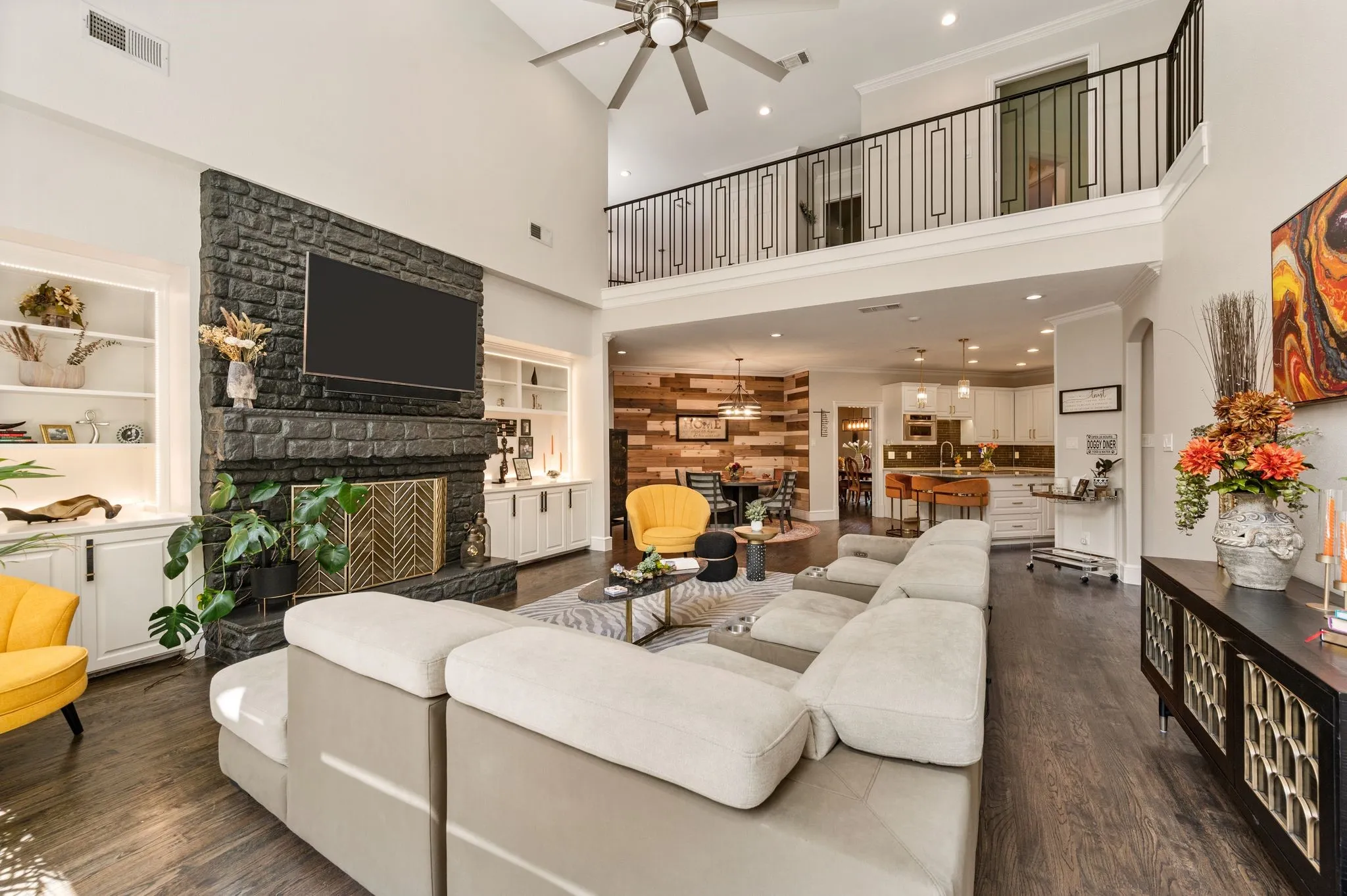 Single Family Residence For Sale in Denton County , 2003 Reserve Court, Flower Mound, Texas 75028, 5 Bedrooms, 6 Bathrooms, 4 Garage spaces, 4,903 Sqft, built in 1998, Price $1,499,000, mls#21337264, Real Estate Agent in Flower Mound, Homes For Sale in Denton county, Homes For Sale in Flower Mound, Realtor in Flower Mound Texas, Real Estate Brokerage Independent Realty Texas, Luminita Cordes Realtor