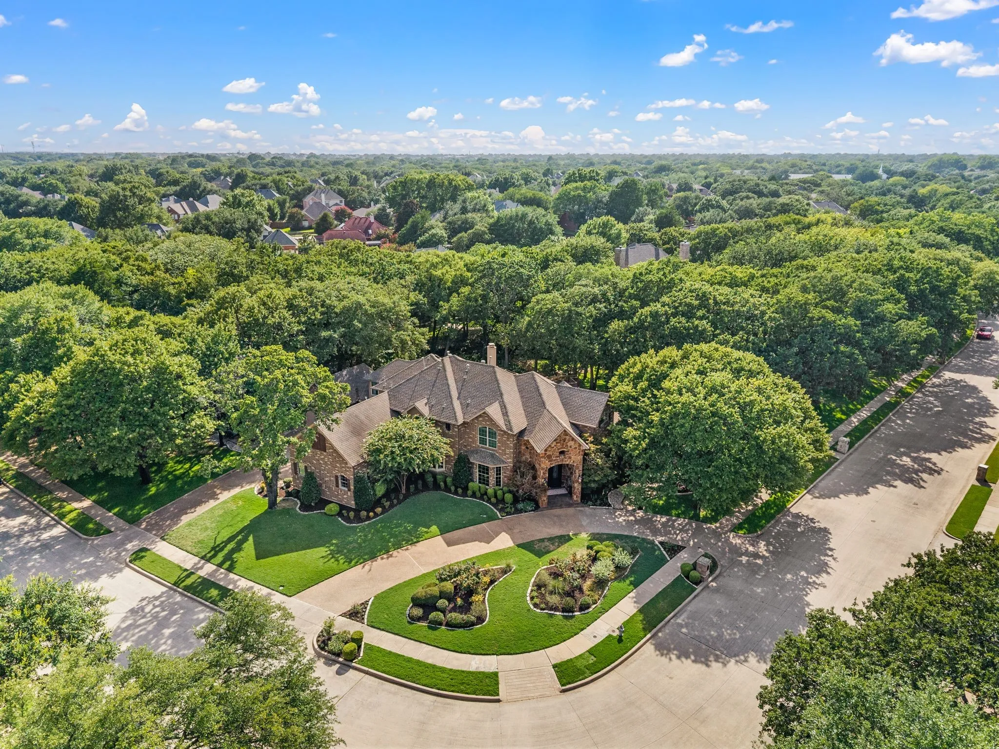 Single Family Residence For Sale in Denton County , 2003 Reserve Court, Flower Mound, Texas 75028, 5 Bedrooms, 6 Bathrooms, 4 Garage spaces, 4,903 Sqft, built in 1998, Price $1,499,000, mls#21337264, Real Estate Agent in Flower Mound, Homes For Sale in Denton county, Homes For Sale in Flower Mound, Realtor in Flower Mound Texas, Real Estate Brokerage Independent Realty Texas, Luminita Cordes Realtor