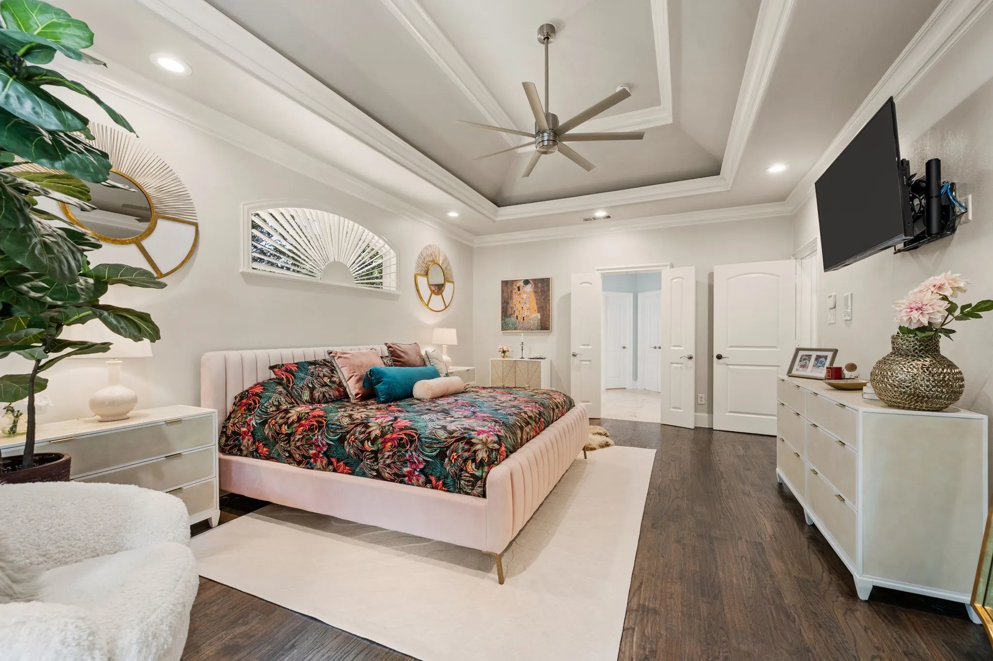 Single Family Residence For Sale in Denton County , 2003 Reserve Court, Flower Mound, Texas 75028, 5 Bedrooms, 6 Bathrooms, 4 Garage spaces, 4,903 Sqft, built in 1998, Price $1,499,000, mls#21337264, Real Estate Agent in Flower Mound, Homes For Sale in Denton county, Homes For Sale in Flower Mound, Realtor in Flower Mound Texas, Real Estate Brokerage Independent Realty Texas, Luminita Cordes Realtor