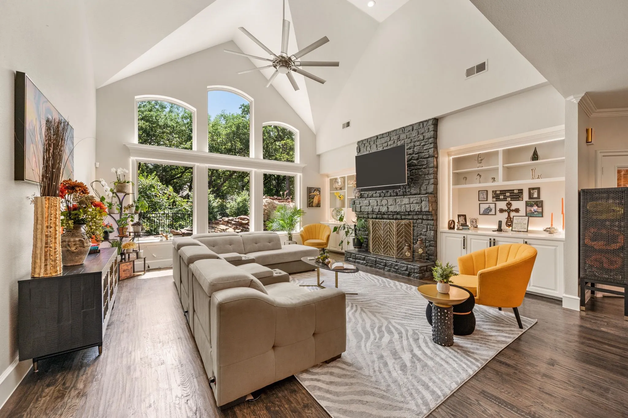 Single Family Residence For Sale in Denton County , 2003 Reserve Court, Flower Mound, Texas 75028, 5 Bedrooms, 6 Bathrooms, 4 Garage spaces, 4,903 Sqft, built in 1998, Price $1,499,000, mls#21337264, Real Estate Agent in Flower Mound, Homes For Sale in Denton county, Homes For Sale in Flower Mound, Realtor in Flower Mound Texas, Real Estate Brokerage Independent Realty Texas, Luminita Cordes Realtor