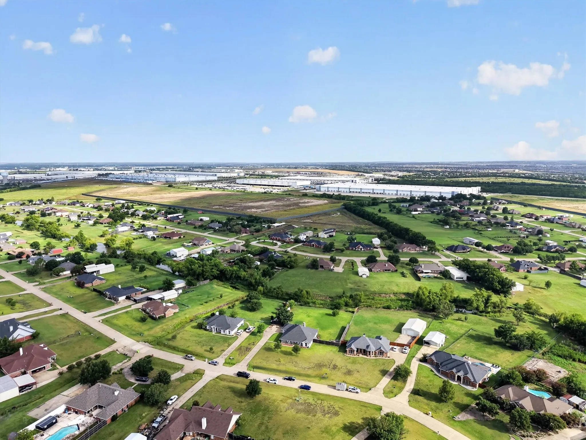 Single Family Residence For Sale in Kaufman County , 11112 Prairie Lakes Lane, Forney, Texas 75126, 4 Bedroom, 2 Bathroom, 2 Garage spaces, 2,164 Sqft, built in 2002, mls#21338018, Real Estate Agent in Forney, Homes For Sale in Kaufman county, Homes For Sale in Forney, Realtor in Forney Texas, Real Estate Brokerage Independent Realty Texas, Luminita Cordes Realtor