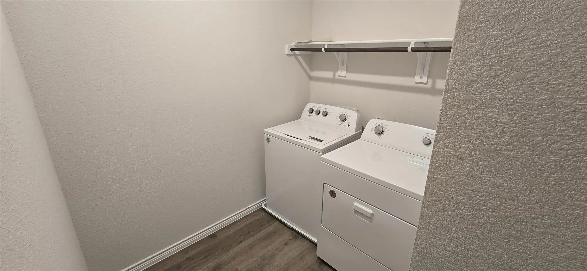 Townhouse For Rent in Dallas County , 2236 Lasso Court, Mesquite, Texas 75149, 3 Bedroom, 3 Bathroom, 2 Garage spaces, 1,760 Sqft, built in 2022, Price $2,600, mls#21338041, Real Estate Agent in Mesquite, Homes For Rent in Dallas county, Homes For Rent in Mesquite, Realtor in Mesquite Texas, Real Estate Brokerage Independent Realty Texas, Luminita Cordes Realtor