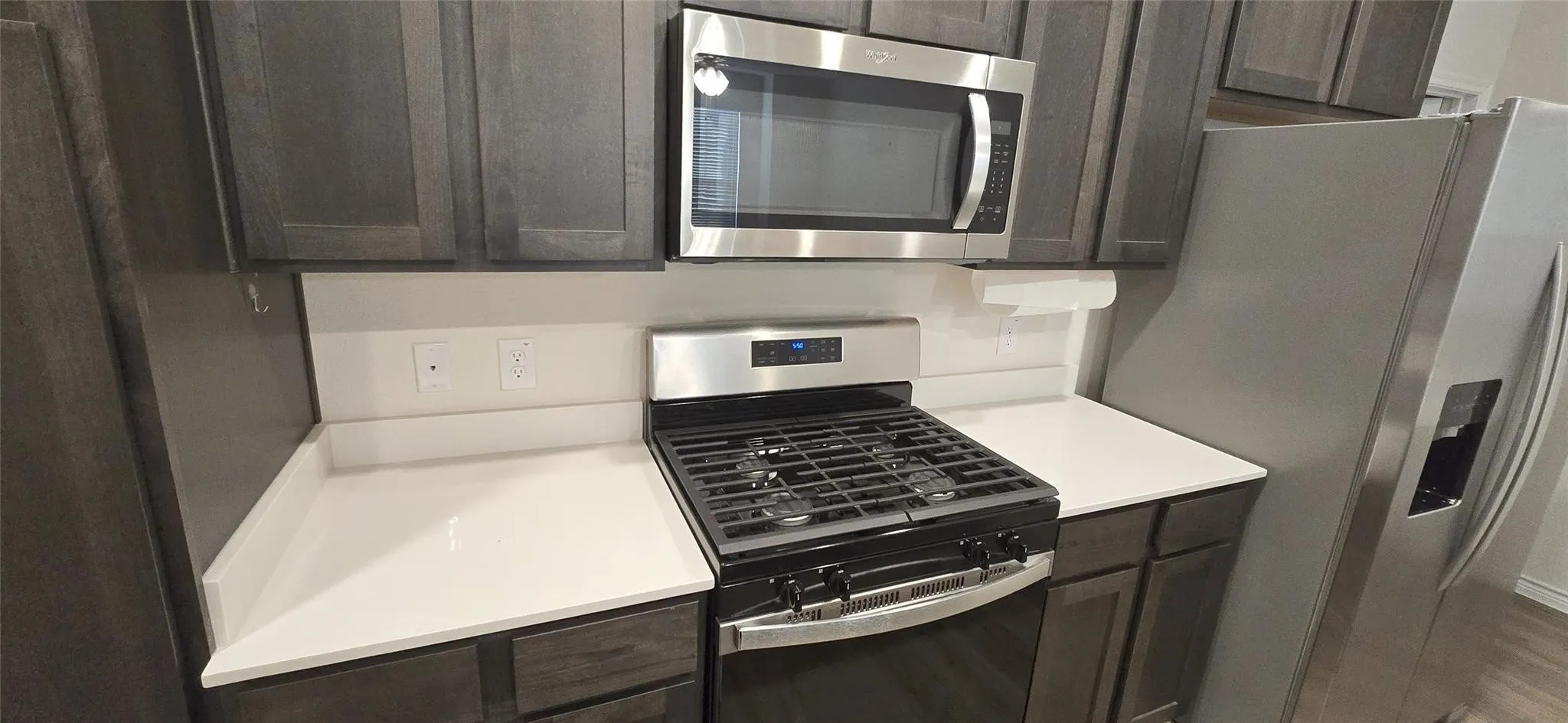 Townhouse For Rent in Dallas County , 2236 Lasso Court, Mesquite, Texas 75149, 3 Bedroom, 3 Bathroom, 2 Garage spaces, 1,760 Sqft, built in 2022, Price $2,600, mls#21338041, Real Estate Agent in Mesquite, Homes For Rent in Dallas county, Homes For Rent in Mesquite, Realtor in Mesquite Texas, Real Estate Brokerage Independent Realty Texas, Luminita Cordes Realtor