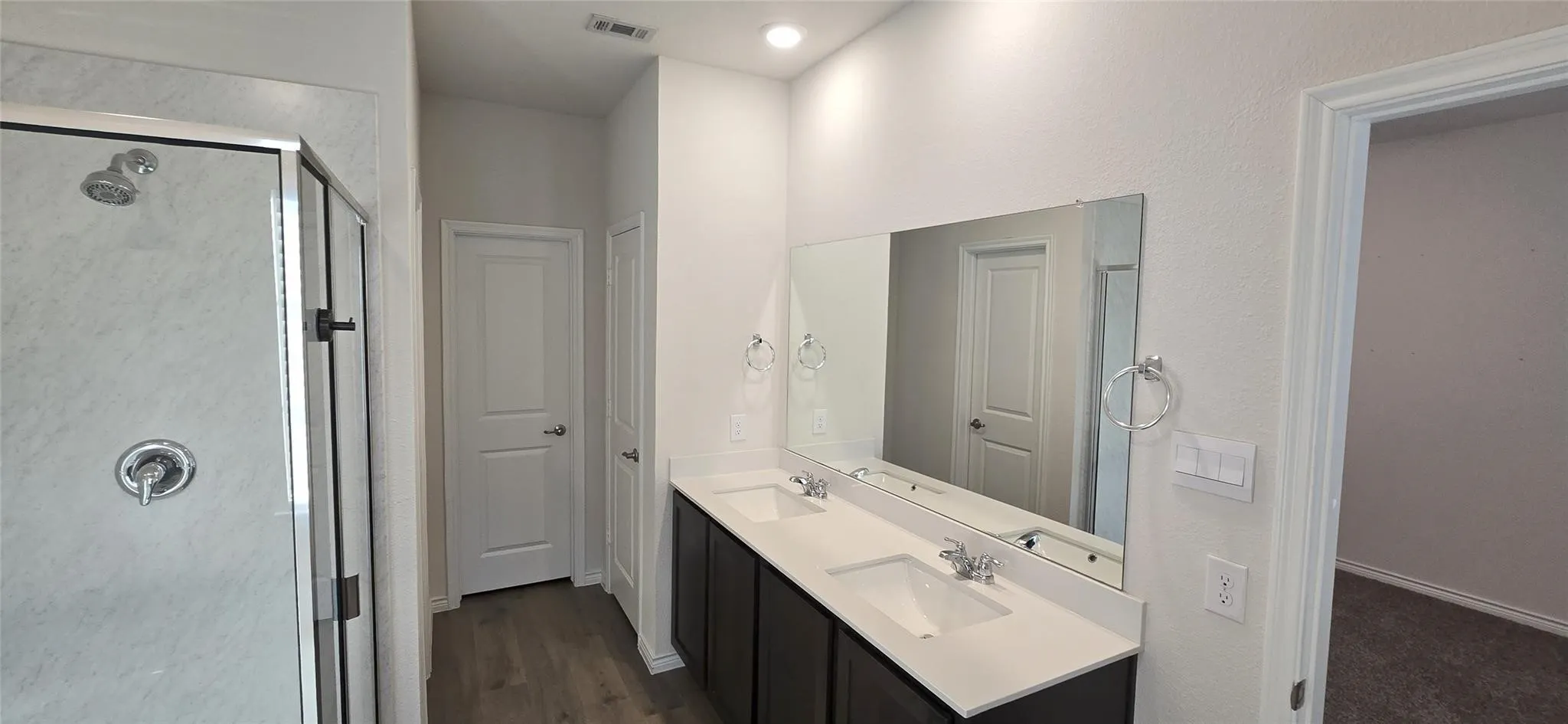 Townhouse For Rent in Dallas County , 2236 Lasso Court, Mesquite, Texas 75149, 3 Bedroom, 3 Bathroom, 2 Garage spaces, 1,760 Sqft, built in 2022, Price $2,600, mls#21338041, Real Estate Agent in Mesquite, Homes For Rent in Dallas county, Homes For Rent in Mesquite, Realtor in Mesquite Texas, Real Estate Brokerage Independent Realty Texas, Luminita Cordes Realtor