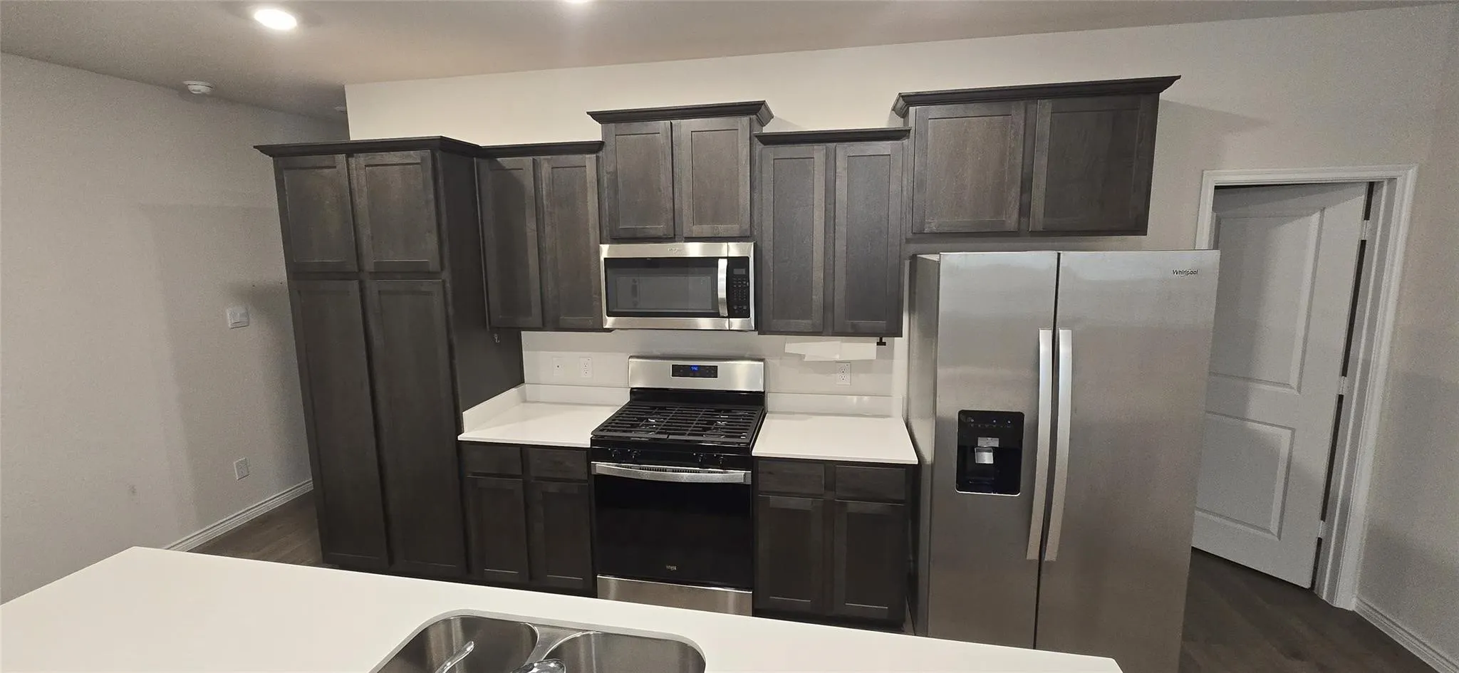 Townhouse For Rent in Dallas County , 2236 Lasso Court, Mesquite, Texas 75149, 3 Bedroom, 3 Bathroom, 2 Garage spaces, 1,760 Sqft, built in 2022, Price $2,600, mls#21338041, Real Estate Agent in Mesquite, Homes For Rent in Dallas county, Homes For Rent in Mesquite, Realtor in Mesquite Texas, Real Estate Brokerage Independent Realty Texas, Luminita Cordes Realtor