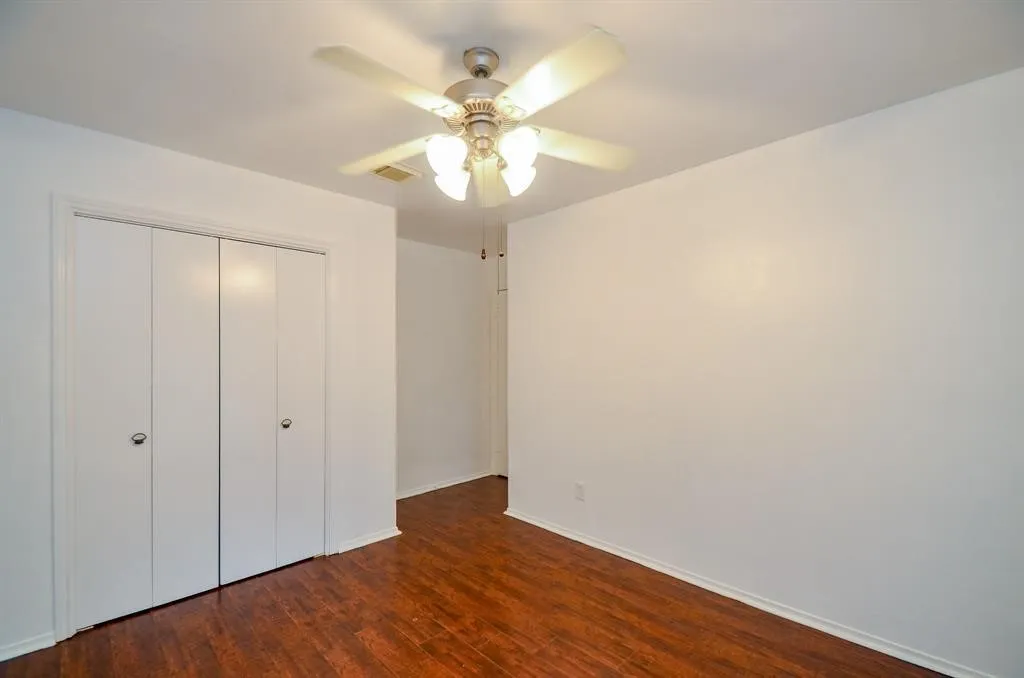 Single Family Residence For Rent in Harris County , 4802 Lost Oak Drive, Spring, Texas 77388, 4 Bedroom, 3 Bathroom, 2 Garage spaces, 1,759 Sqft, built in 1976, mls#21335017, Real Estate Agent in Spring, Homes For Rent in Harris county, Homes For Rent in Spring, Realtor in Spring Texas, Real Estate Brokerage Independent Realty Texas, Luminita Cordes Realtor