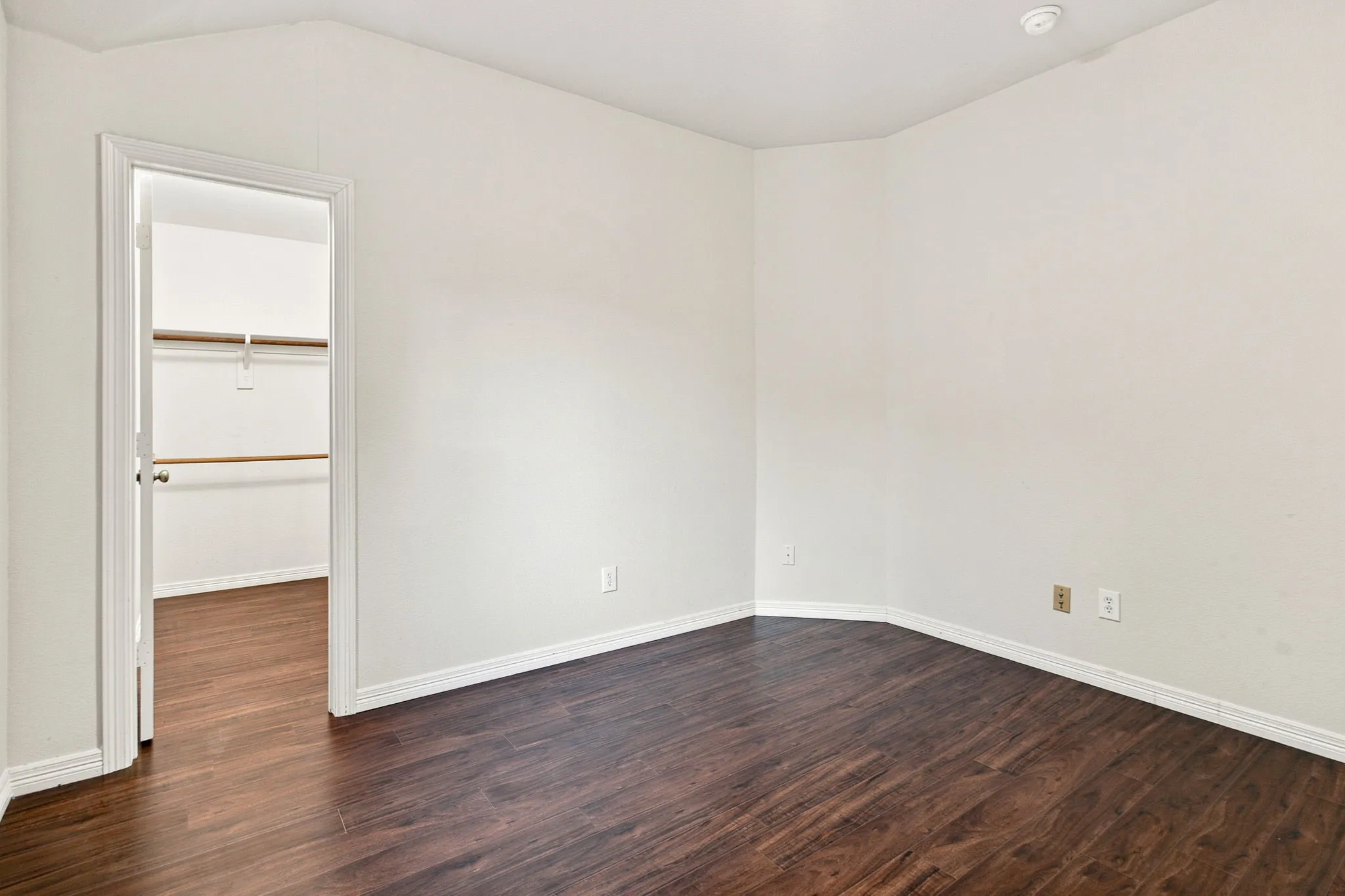 Single Family Residence For Rent in Collin County , 4608 Brighton Drive, Mc Kinney, Texas 75070, 4 Bedrooms, 3 Bathrooms, 2 Garage spaces, 2,698 Sqft, built in 2005, Price $2,600, mls#21338035, Real Estate Agent in Mc Kinney, Homes For Rent in Collin county, Homes For Rent in Mc Kinney, Realtor in Mc Kinney Texas, Real Estate Brokerage Independent Realty Texas, Luminita Cordes Realtor