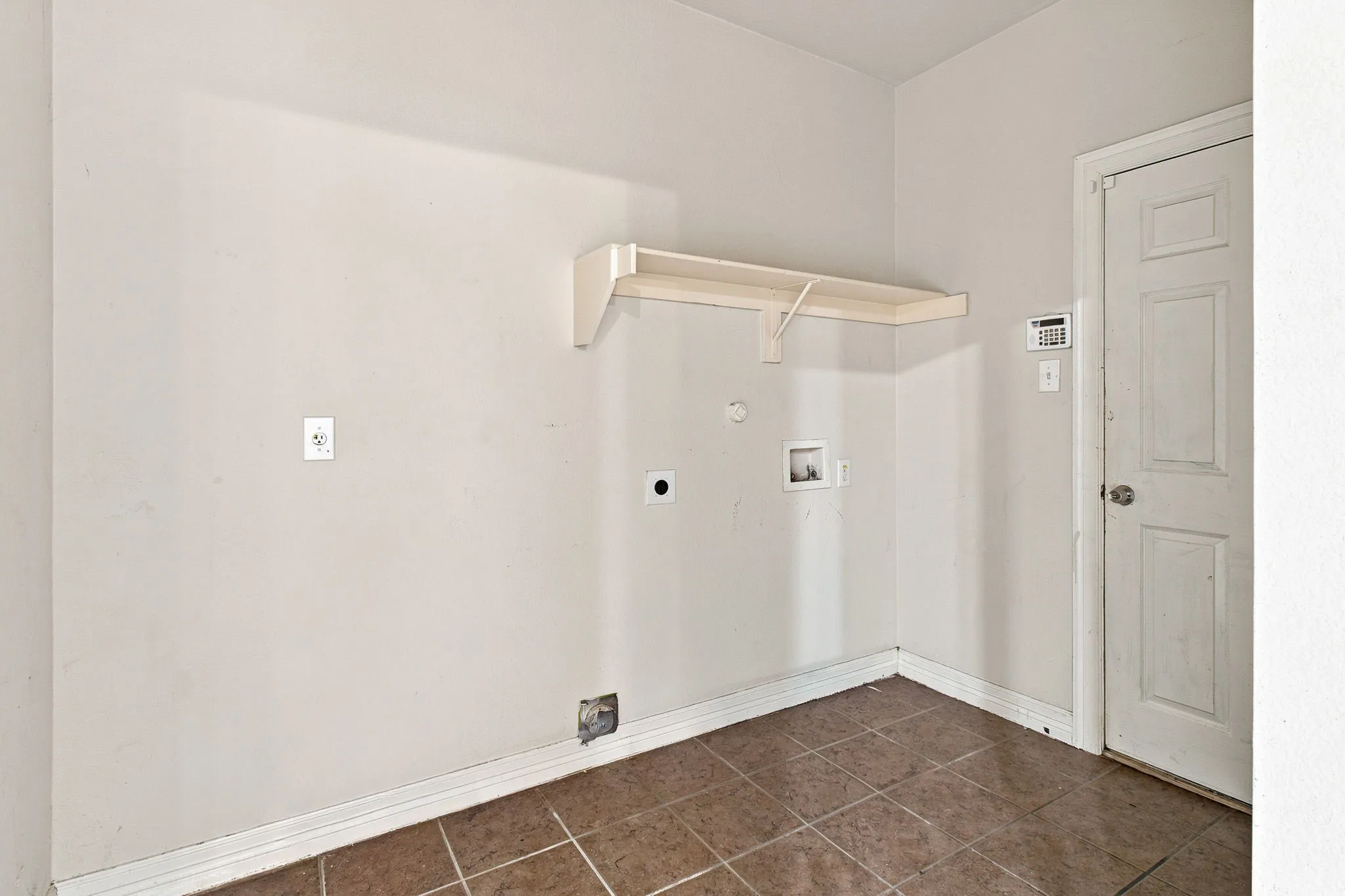 Single Family Residence For Rent in Collin County , 4608 Brighton Drive, Mc Kinney, Texas 75070, 4 Bedrooms, 3 Bathrooms, 2 Garage spaces, 2,698 Sqft, built in 2005, Price $2,600, mls#21338035, Real Estate Agent in Mc Kinney, Homes For Rent in Collin county, Homes For Rent in Mc Kinney, Realtor in Mc Kinney Texas, Real Estate Brokerage Independent Realty Texas, Luminita Cordes Realtor