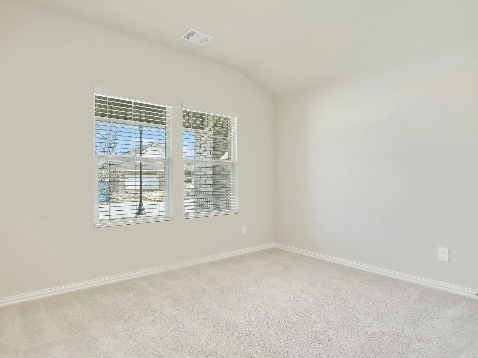 Single Family Residence For Rent in Tarrant County , 2305 Bellatrix Drive, Haslet, Texas 76052, 4 Bedroom, 3 Bathroom, 2 Garage spaces, 2,059 Sqft, built in 2023, mls#21338069, Real Estate Agent in Haslet, Homes For Rent in Tarrant county, Homes For Rent in Haslet, Realtor in Haslet Texas, Real Estate Brokerage Independent Realty Texas, Luminita Cordes Realtor