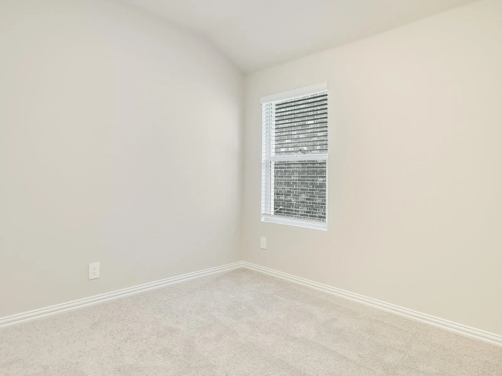 Single Family Residence For Rent in Tarrant County , 2305 Bellatrix Drive, Haslet, Texas 76052, 4 Bedroom, 3 Bathroom, 2 Garage spaces, 2,059 Sqft, built in 2023, mls#21338069, Real Estate Agent in Haslet, Homes For Rent in Tarrant county, Homes For Rent in Haslet, Realtor in Haslet Texas, Real Estate Brokerage Independent Realty Texas, Luminita Cordes Realtor