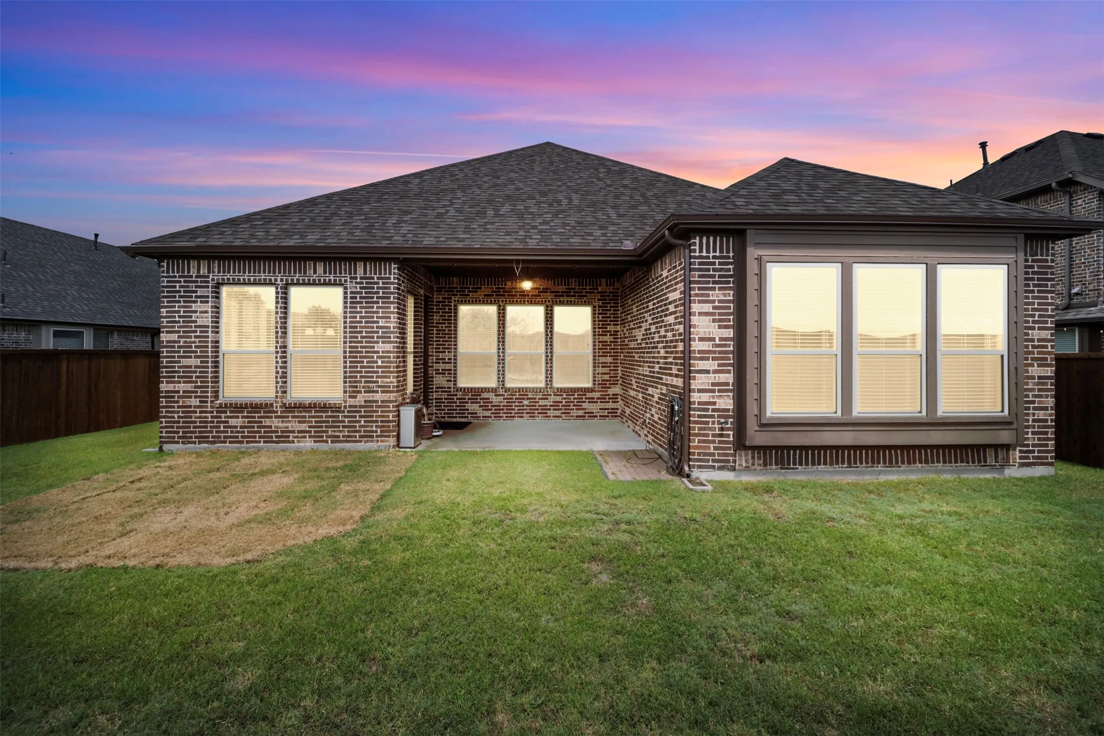 Single Family Residence For Sale in Collin County , 2526 Thayne Drive, Anna, Texas 75409, 3 Bedroom, 2 Bathroom, 2 Garage spaces, 2,114 Sqft, built in 2017, mls#21337952, Real Estate Agent in Anna, Homes For Sale in Collin county, Homes For Sale in Anna, Realtor in Anna Texas, Real Estate Brokerage Independent Realty Texas, Luminita Cordes Realtor